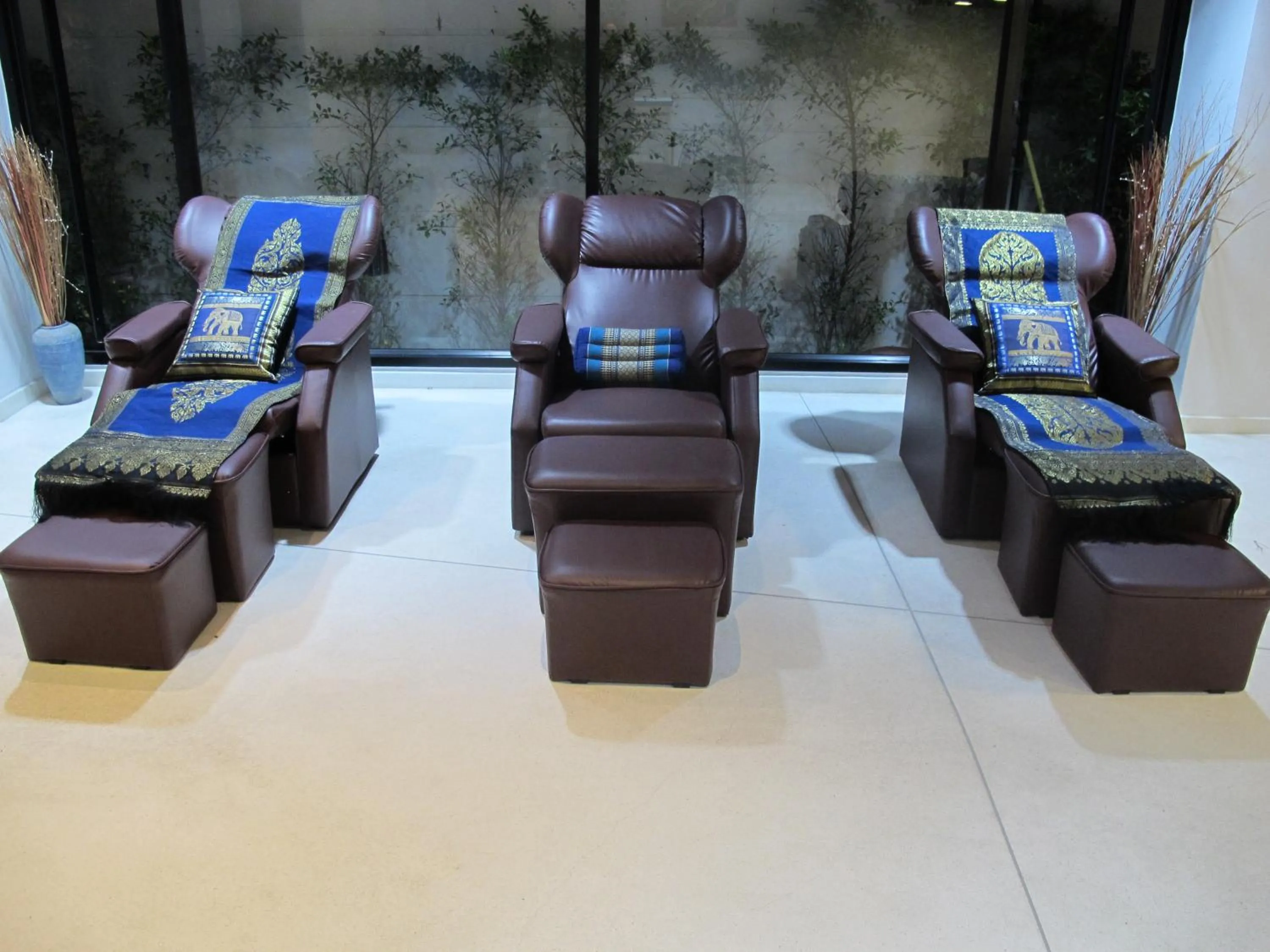 Massage in Suvarnabhumi Oriental Resort