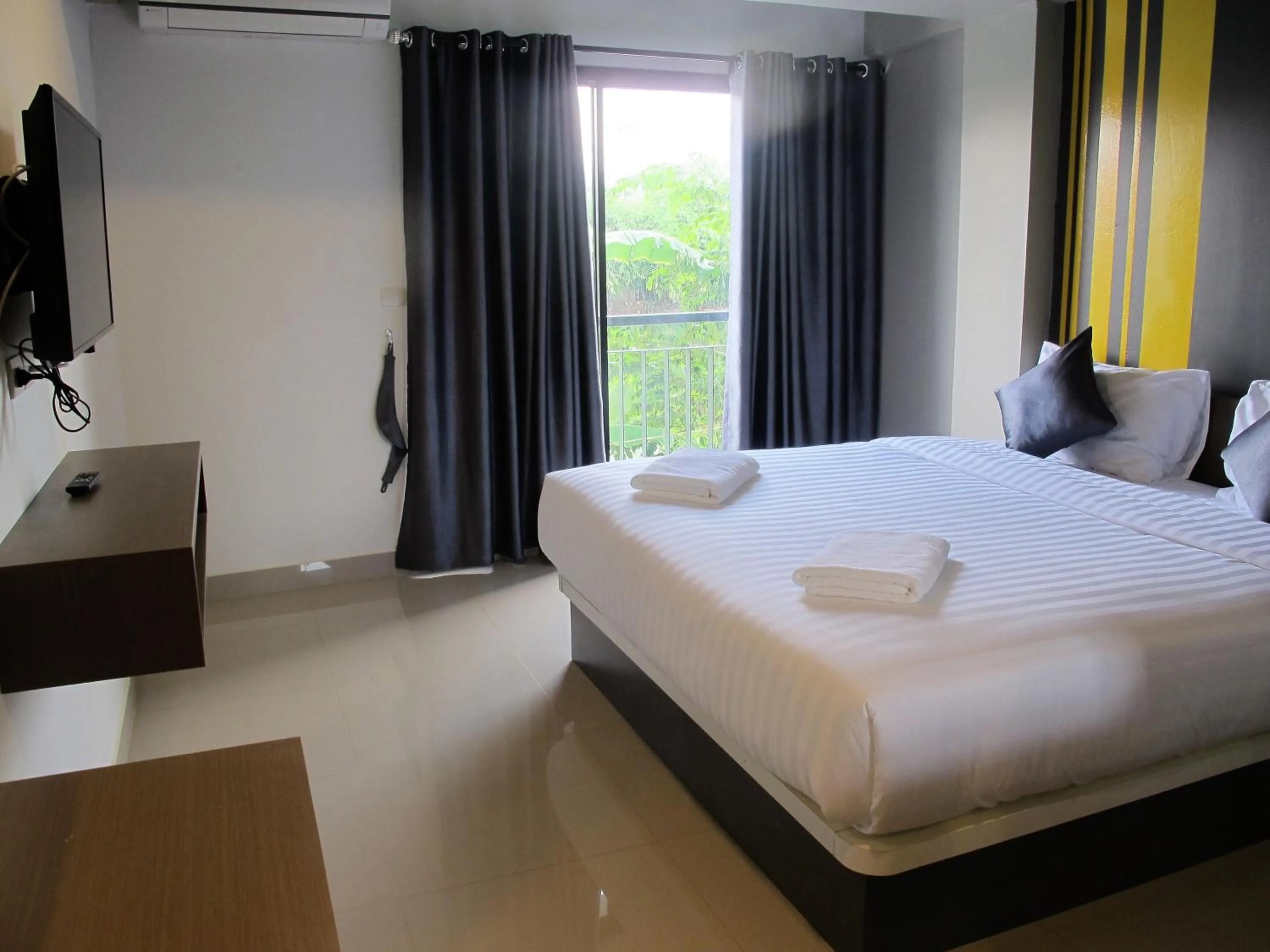Other, Bed in Suvarnabhumi Oriental Resort