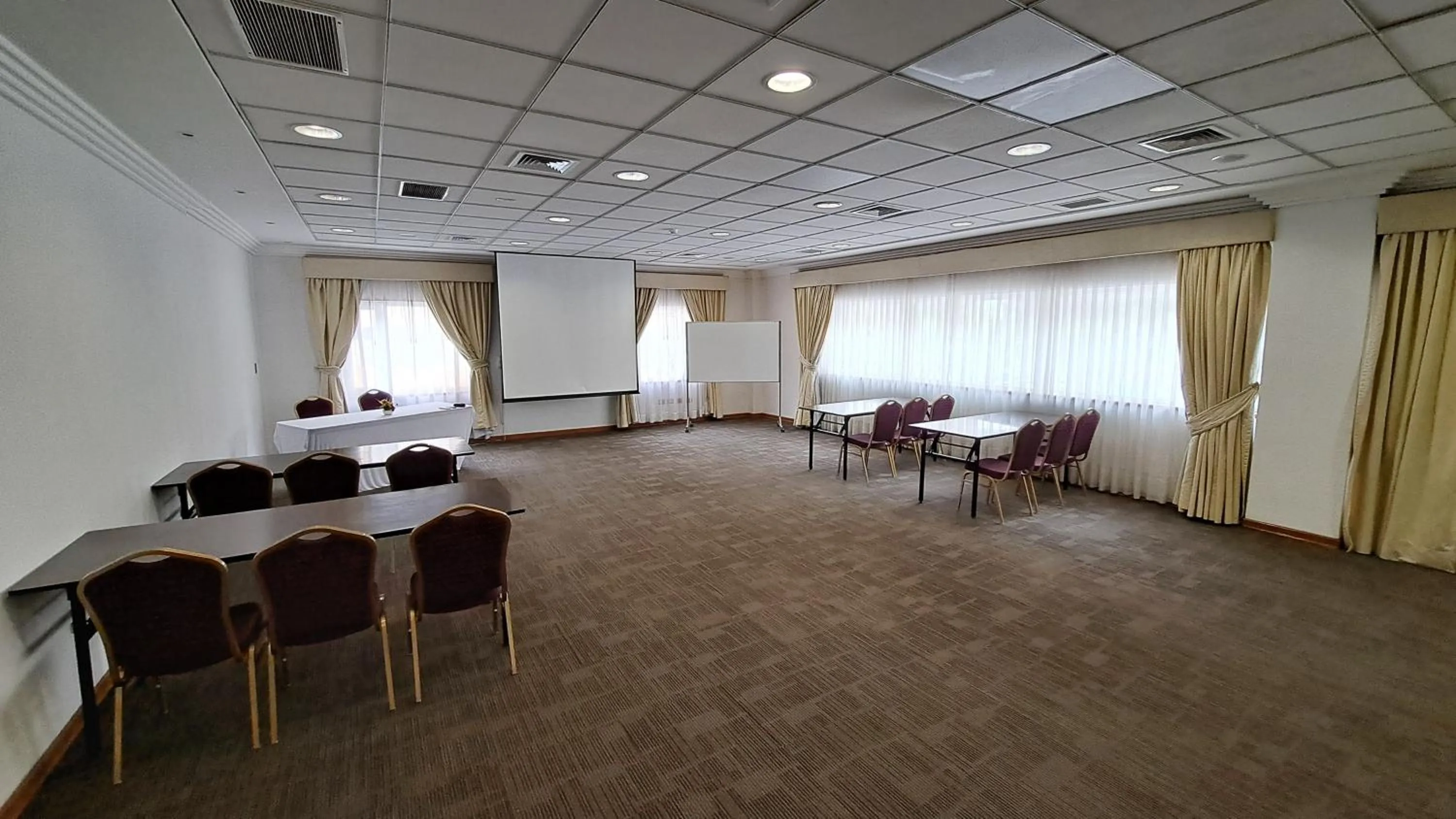 Meeting/conference room in Hotel Diego de Almagro Copiapo