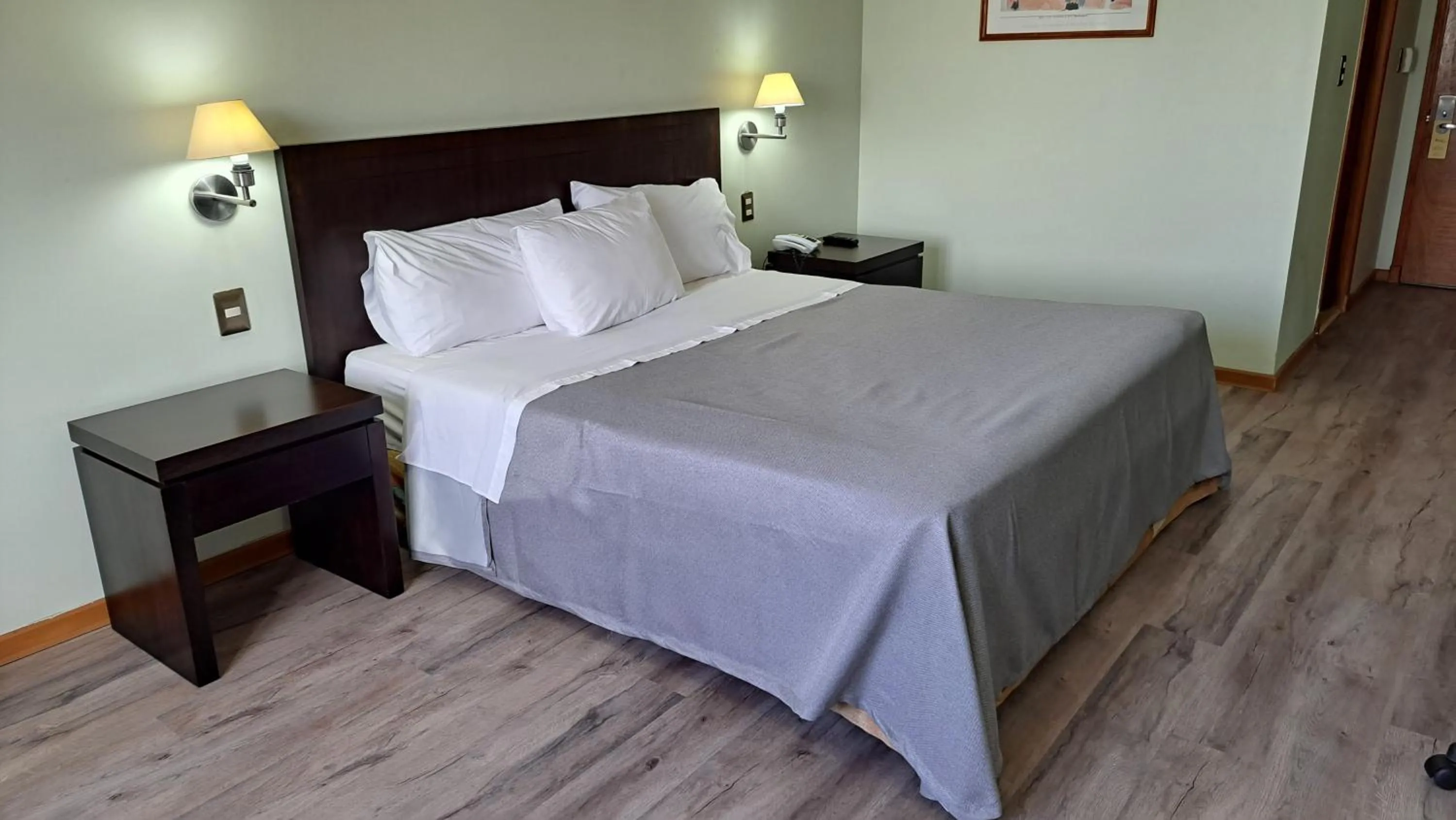 Bedroom, Bed in Hotel Diego de Almagro Copiapo