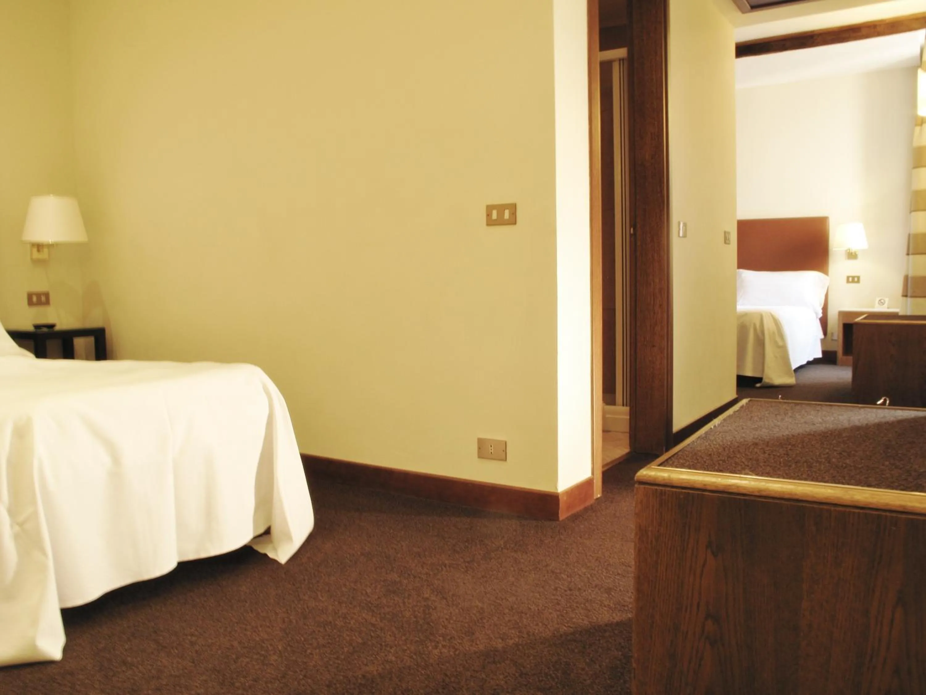 Bedroom, Bed in Hotel Albergo Santa Chiara