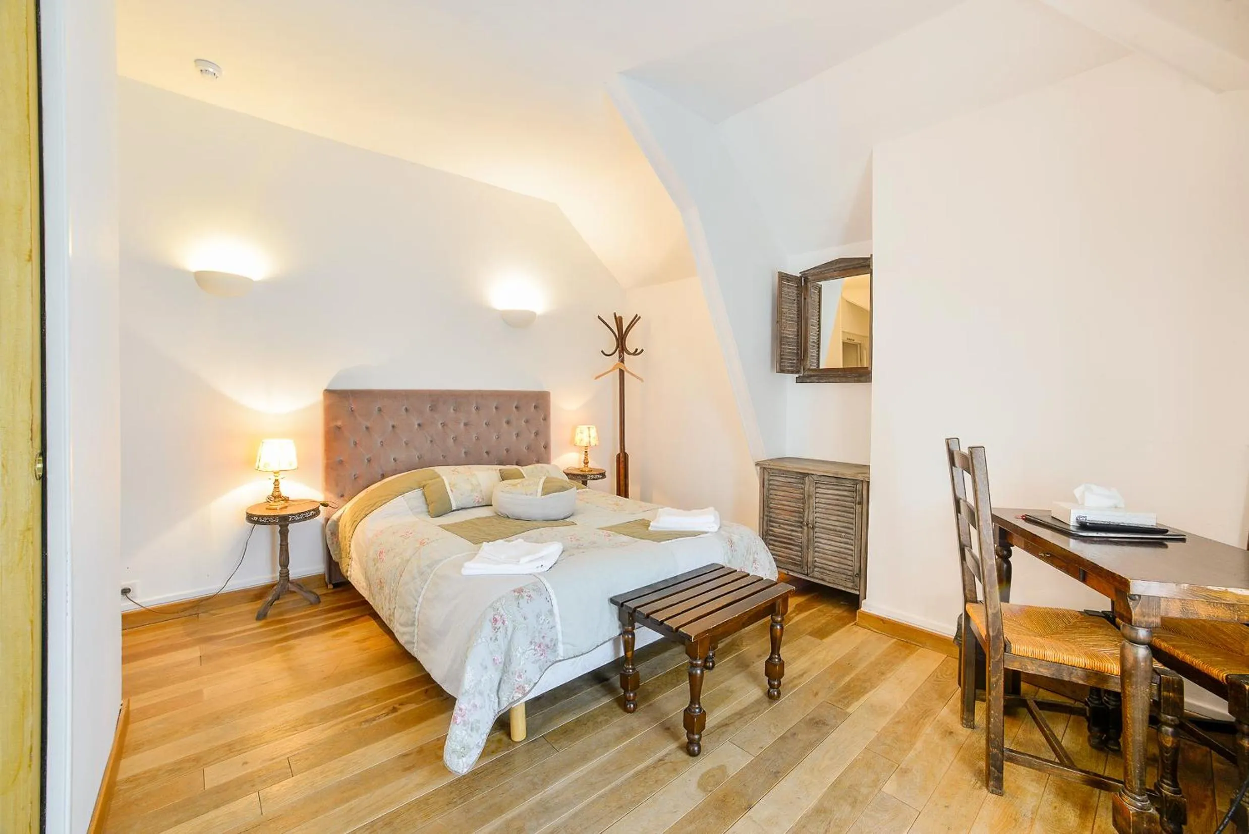 Bedroom, Bed in Hôtellerie Nouvelle de Villemartin