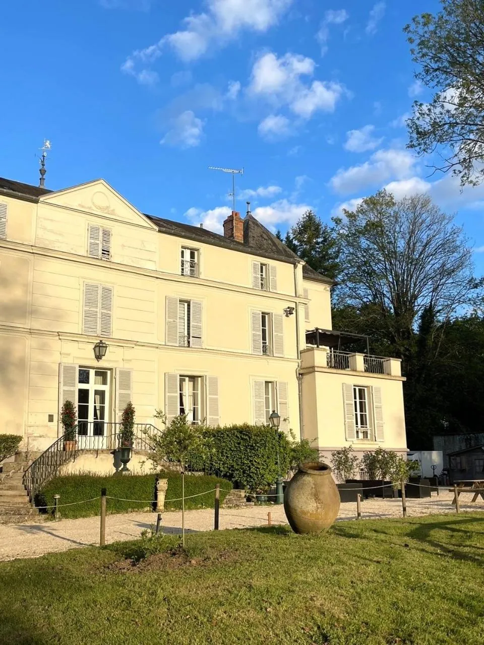 Property building in Hôtellerie Nouvelle de Villemartin
