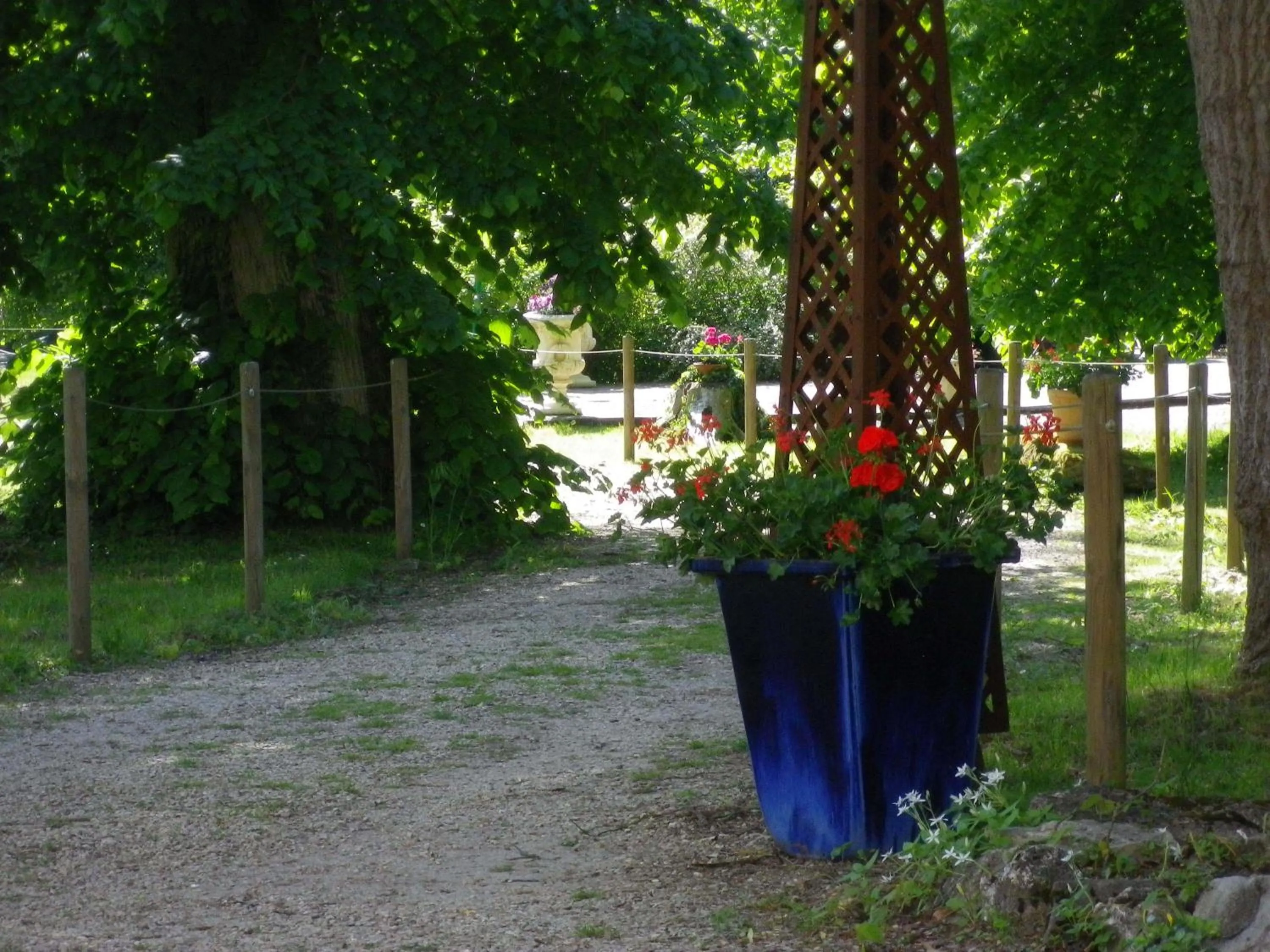 Natural landscape in Hôtellerie Nouvelle de Villemartin