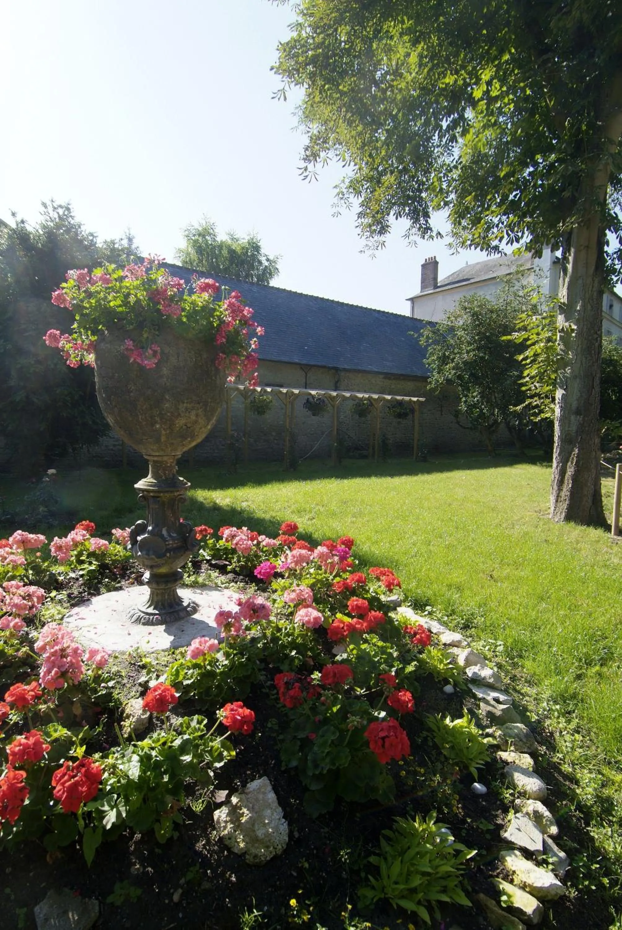 Garden in Hôtellerie Nouvelle de Villemartin