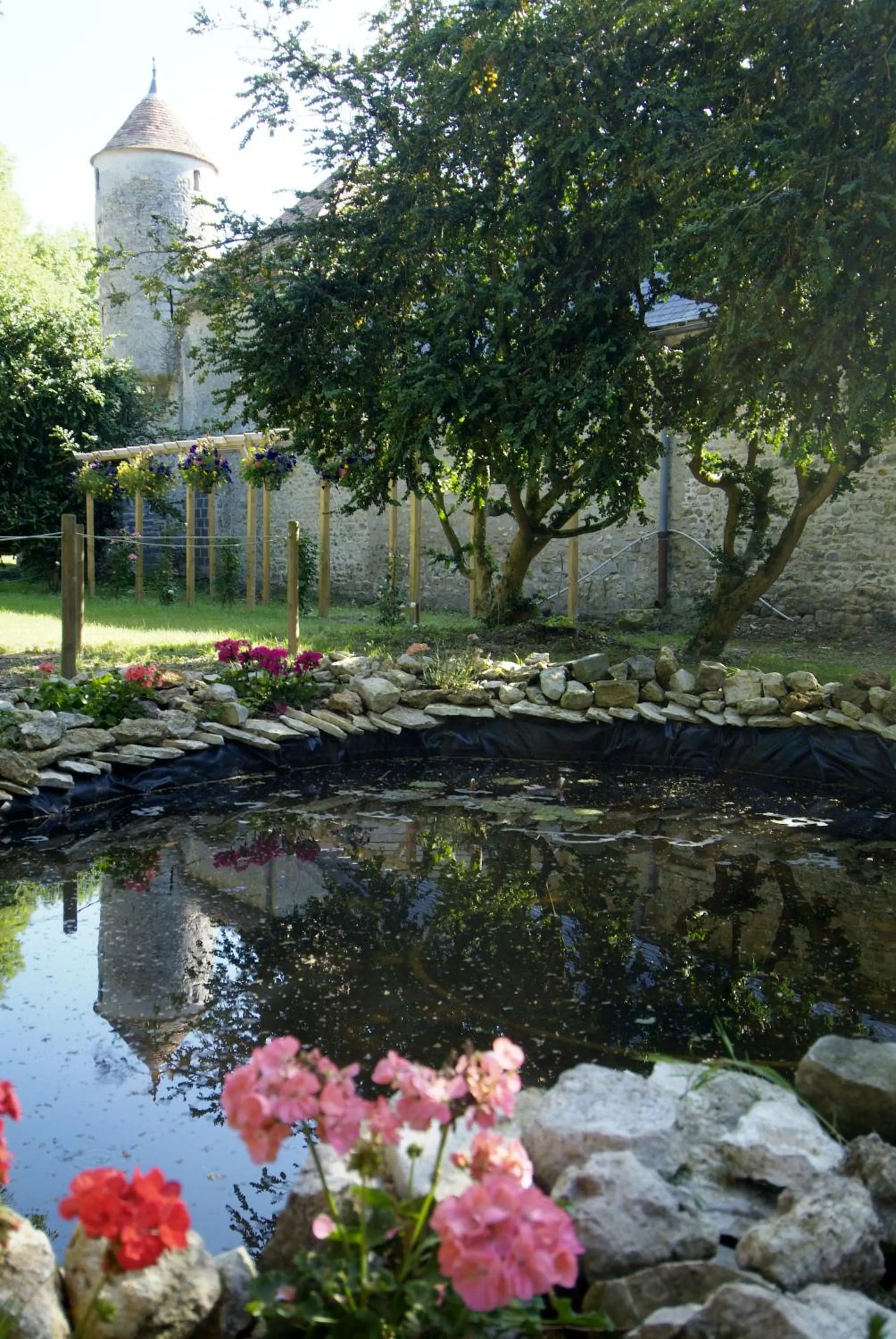 Property building in Hôtellerie Nouvelle de Villemartin