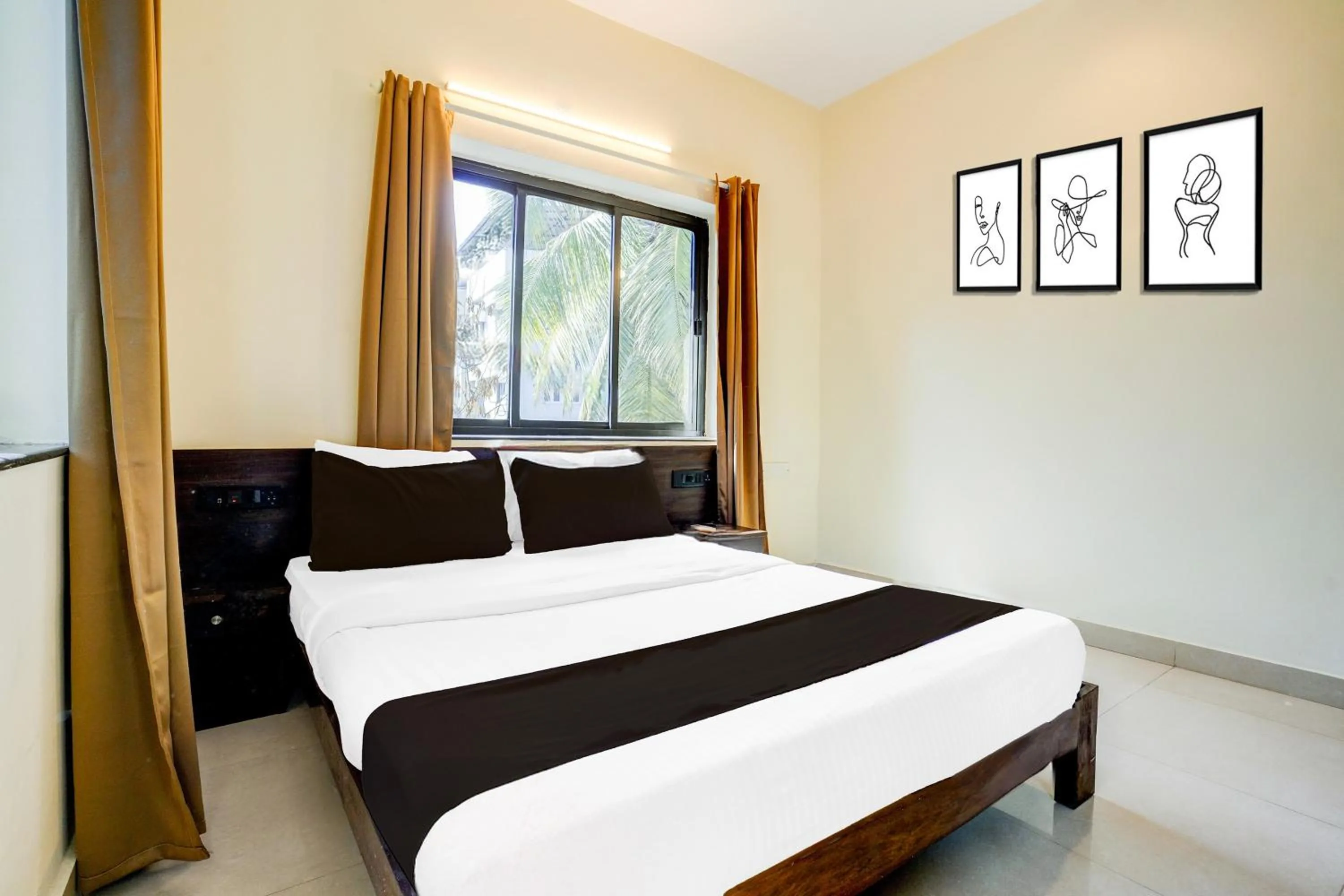 Bedroom, Bed in Super Collection O Panjim Near Miramar Beach