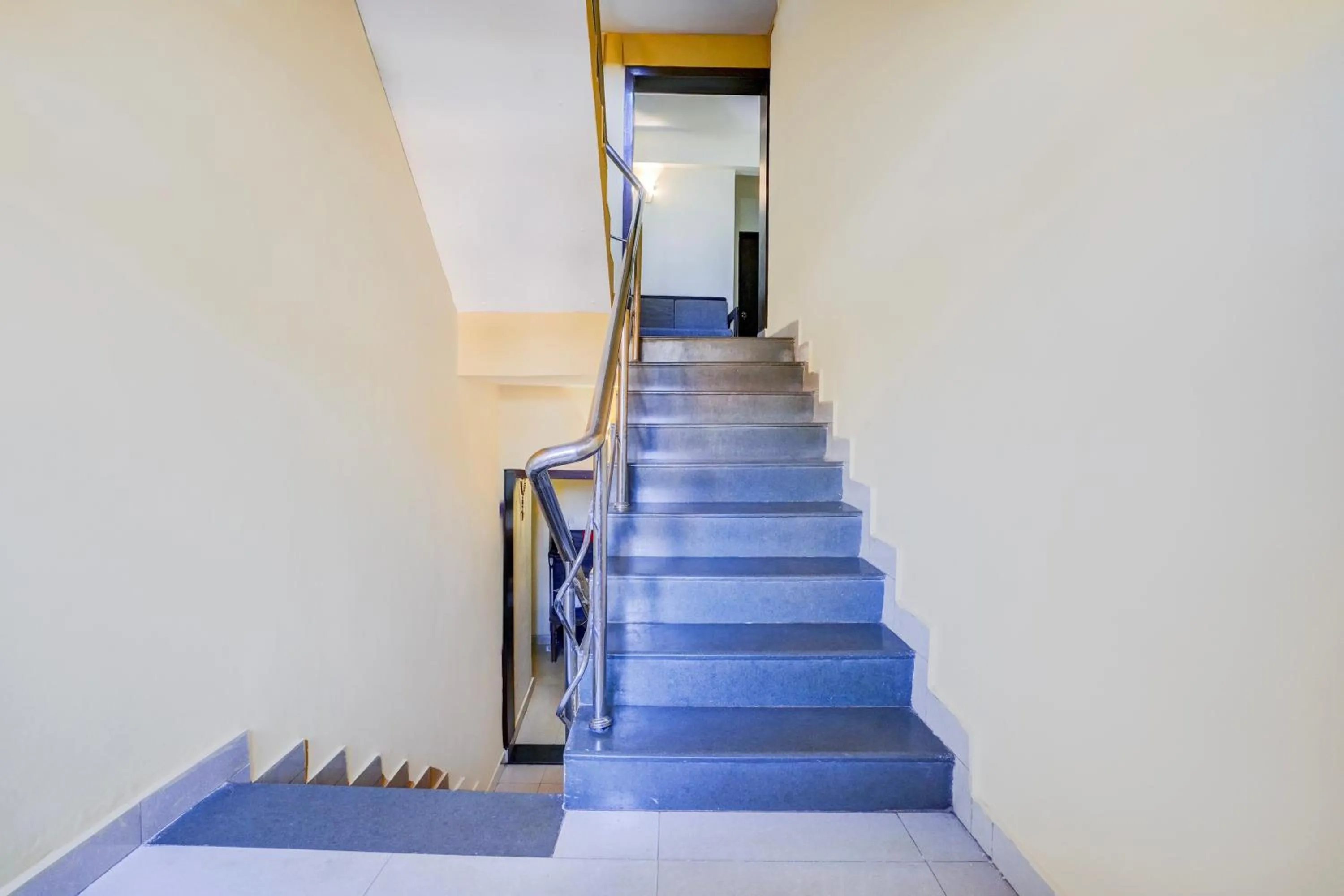 Lobby or reception in Super Collection O Panjim Near Miramar Beach