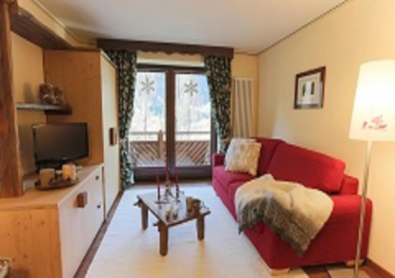 Photo of the whole room in Residence Cour Maison