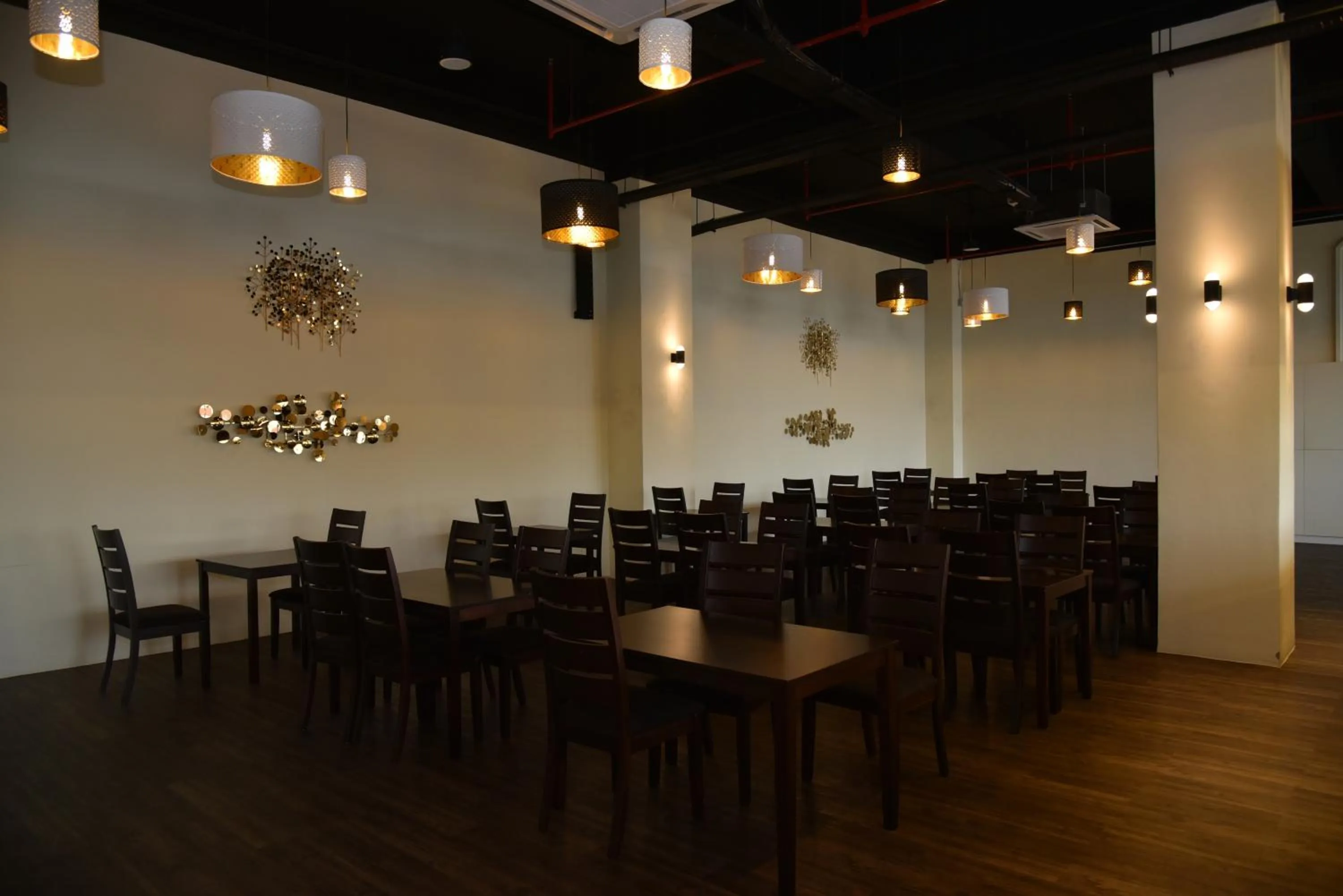 Restaurant/places to eat in Casa Bonita Hotel