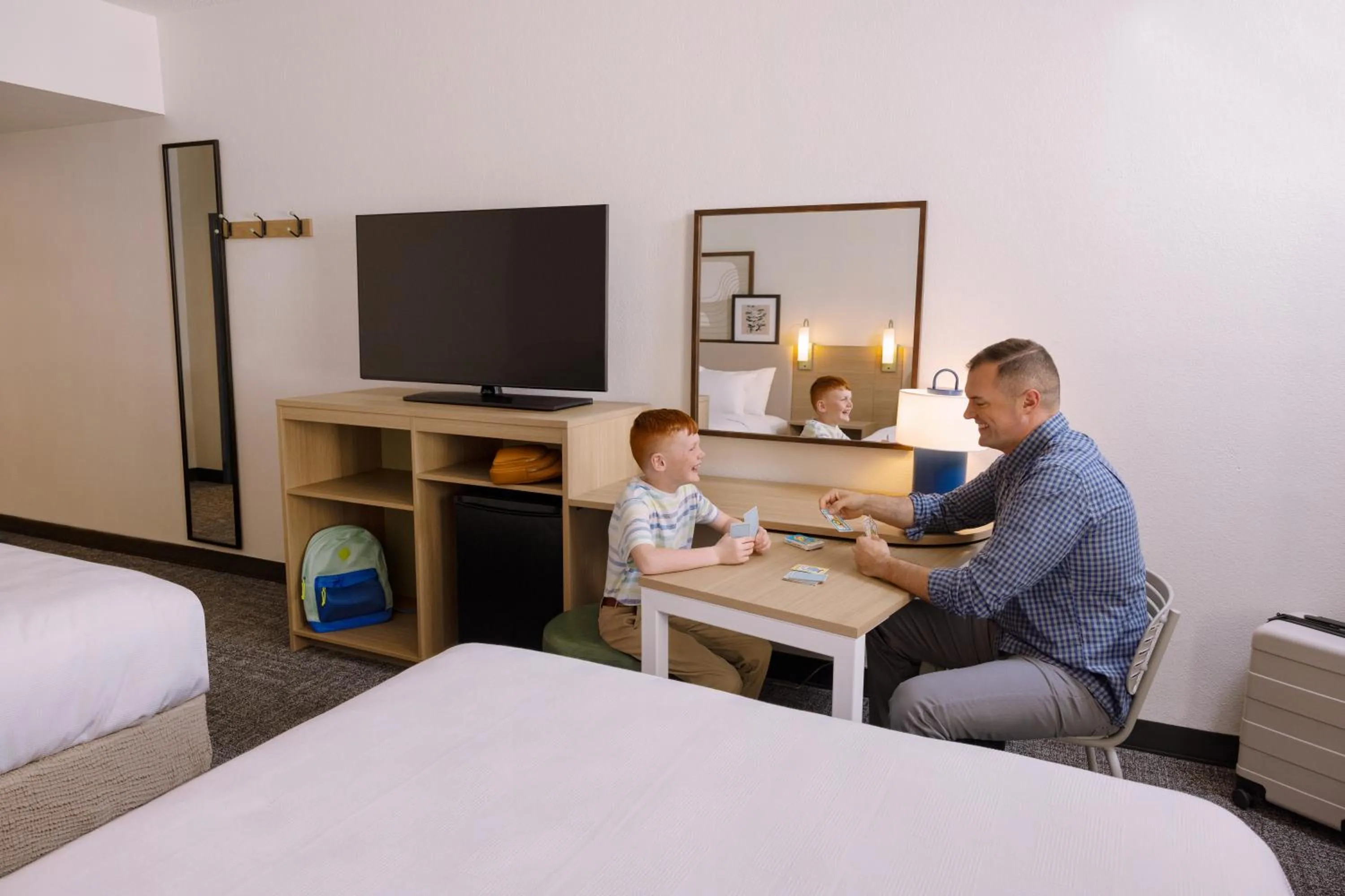 TV and multimedia, Bed in Spark By Hilton Tifton