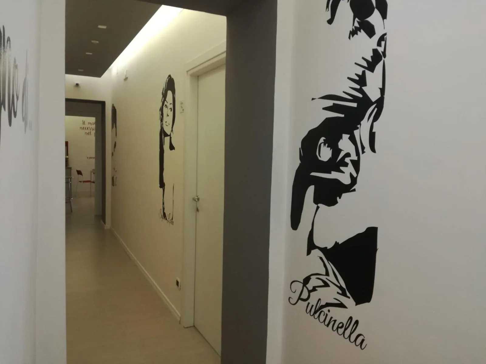 Decorative detail in B&b Next Stop Napoli