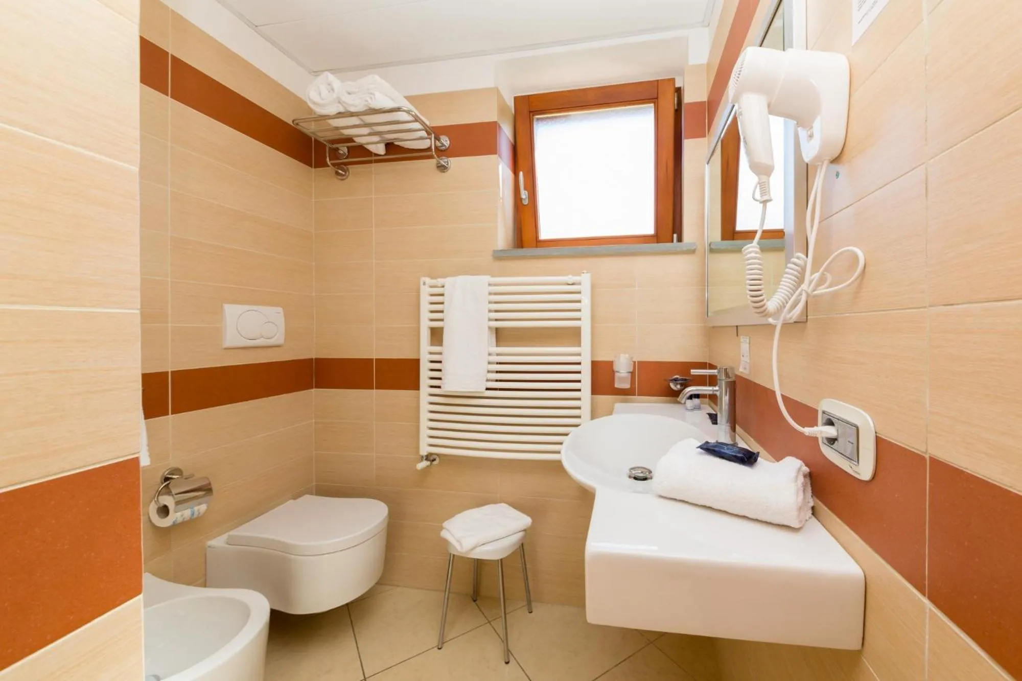 Bathroom in Valtur Baia del Gusmay Beach Resort