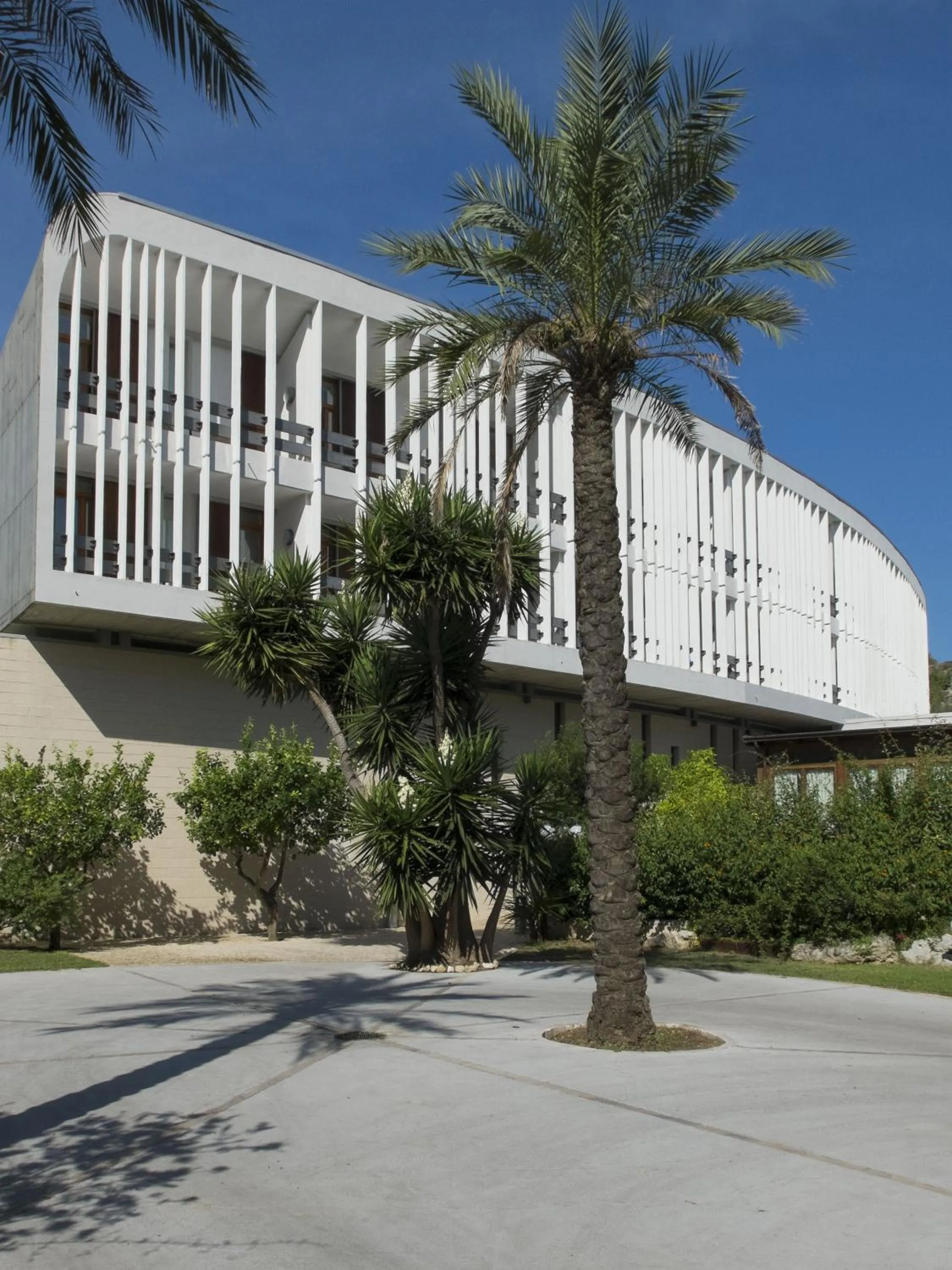 Facade/entrance in Valtur Baia del Gusmay Beach Resort