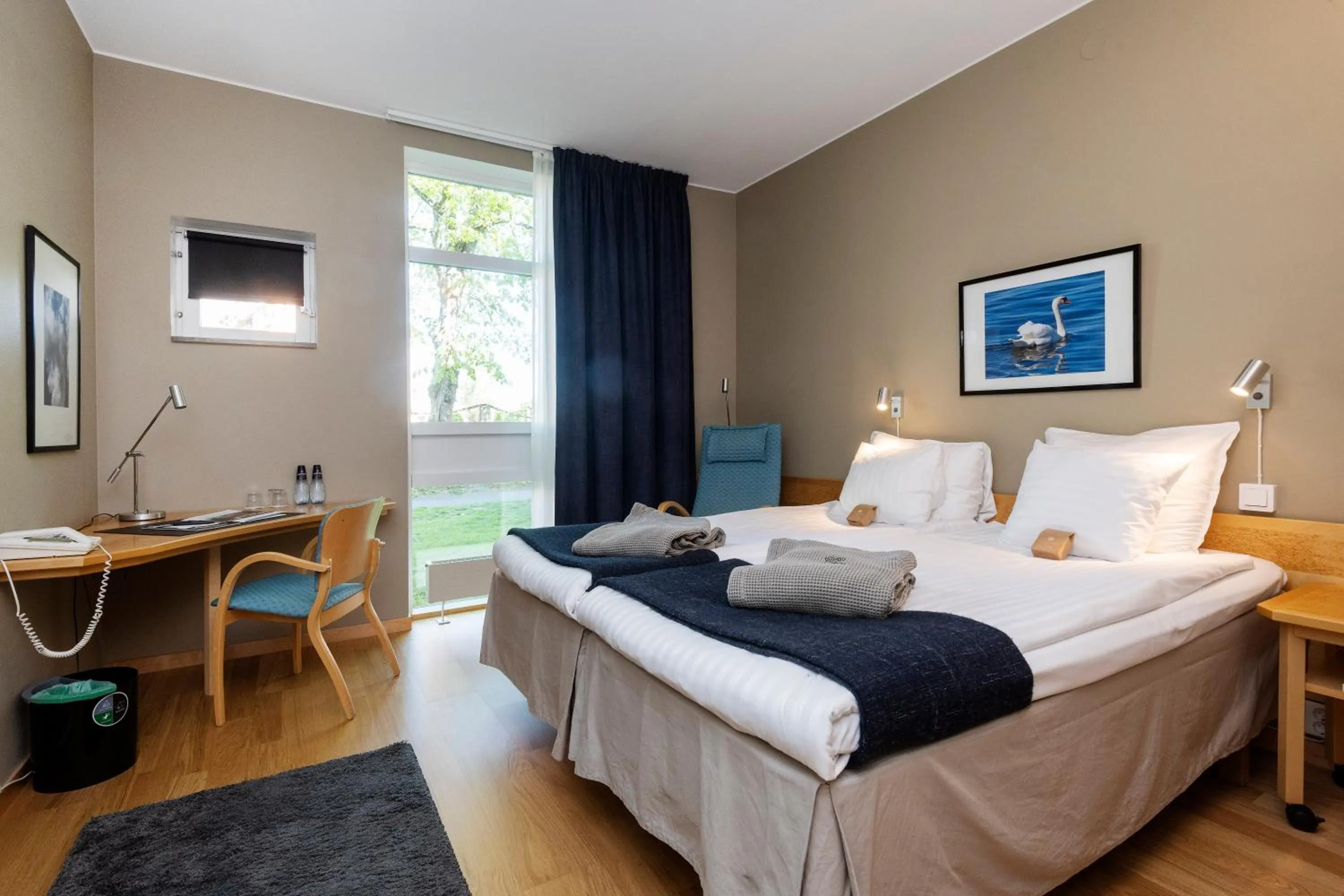 Property building, Bed in Stiftsgården Åkersberg