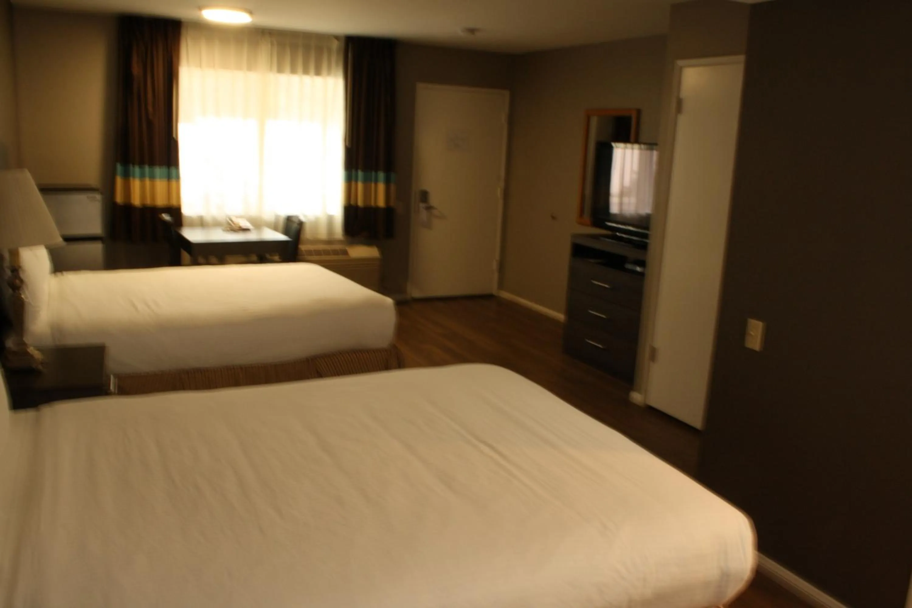 Photo of the whole room, Bed in Cozy Inn