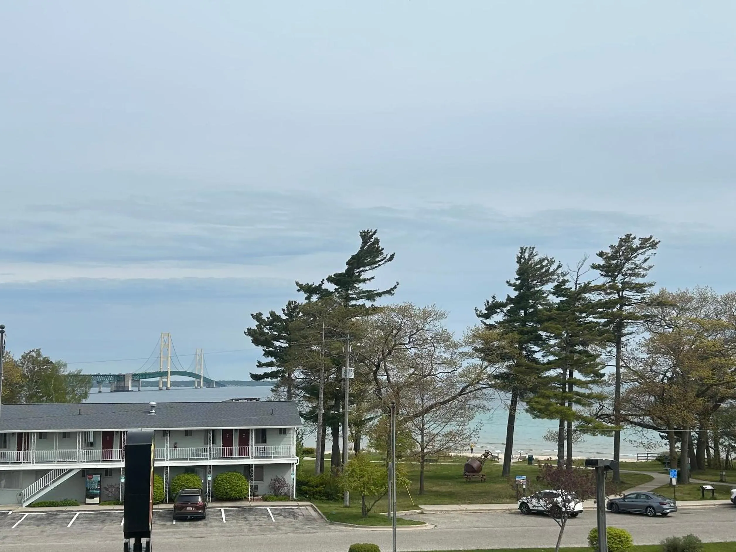 Property building in Super 8 by Wyndham Bridgeview of Mackinaw City