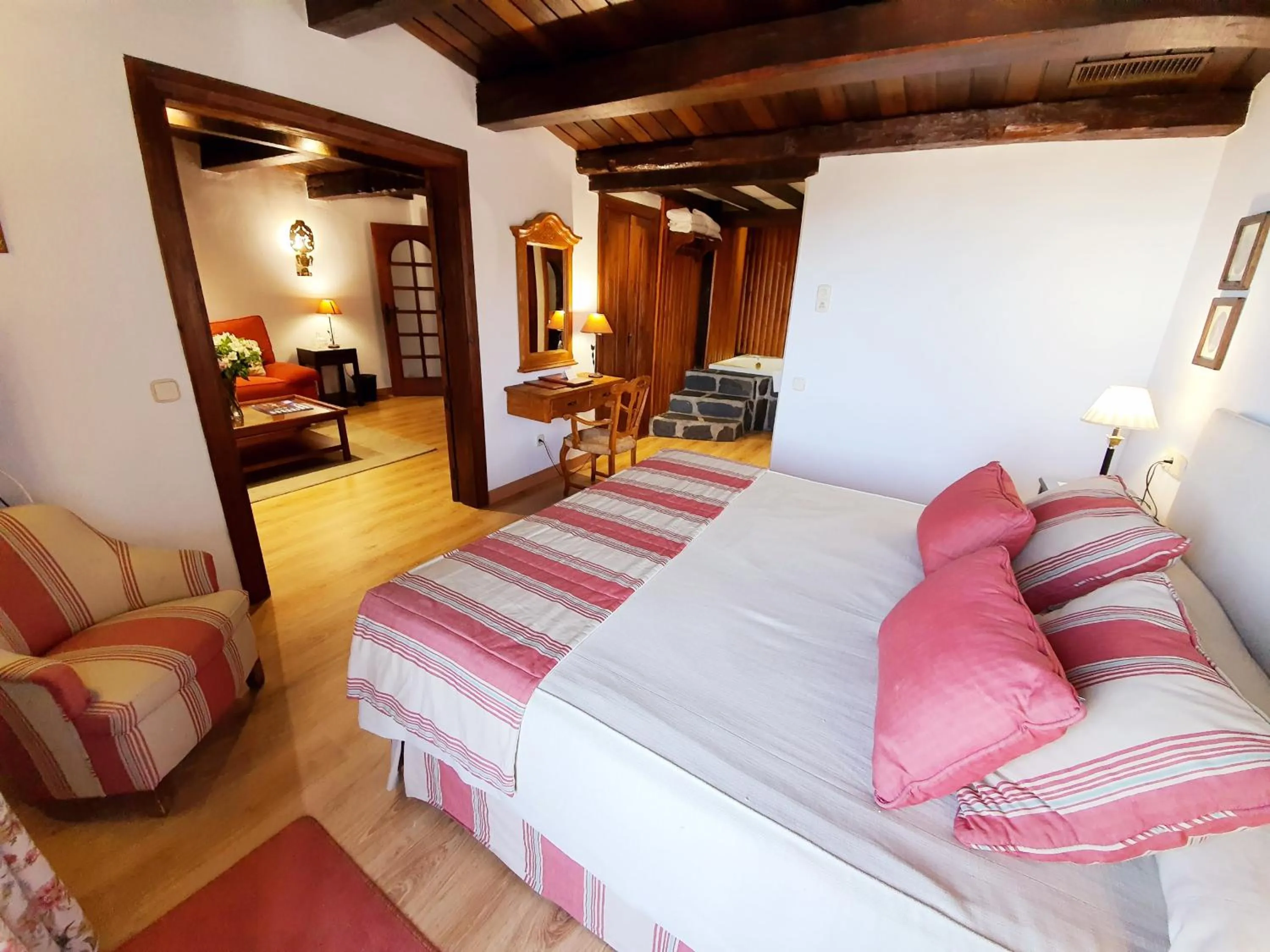 Photo of the whole room, Bed in Hotel Kenia Nevada