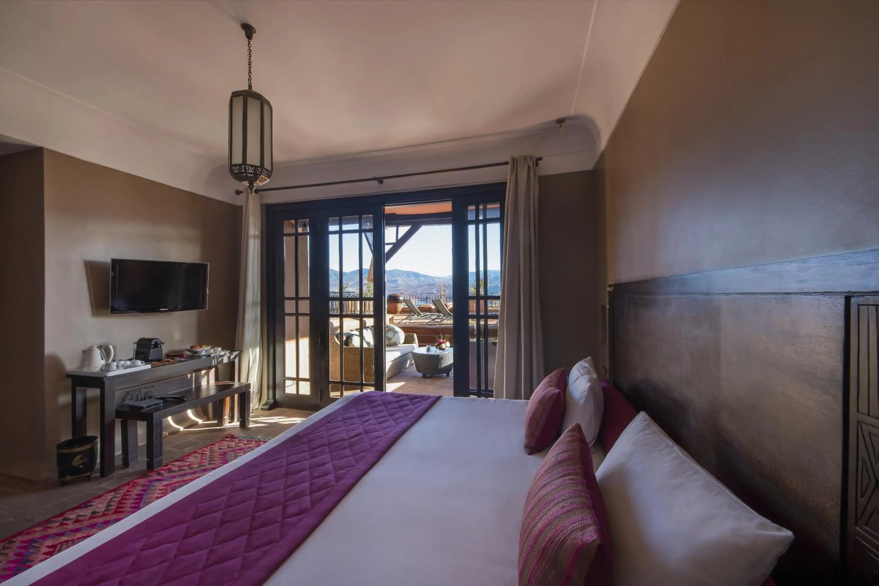 Balcony/Terrace, Bed in Widiane Resort