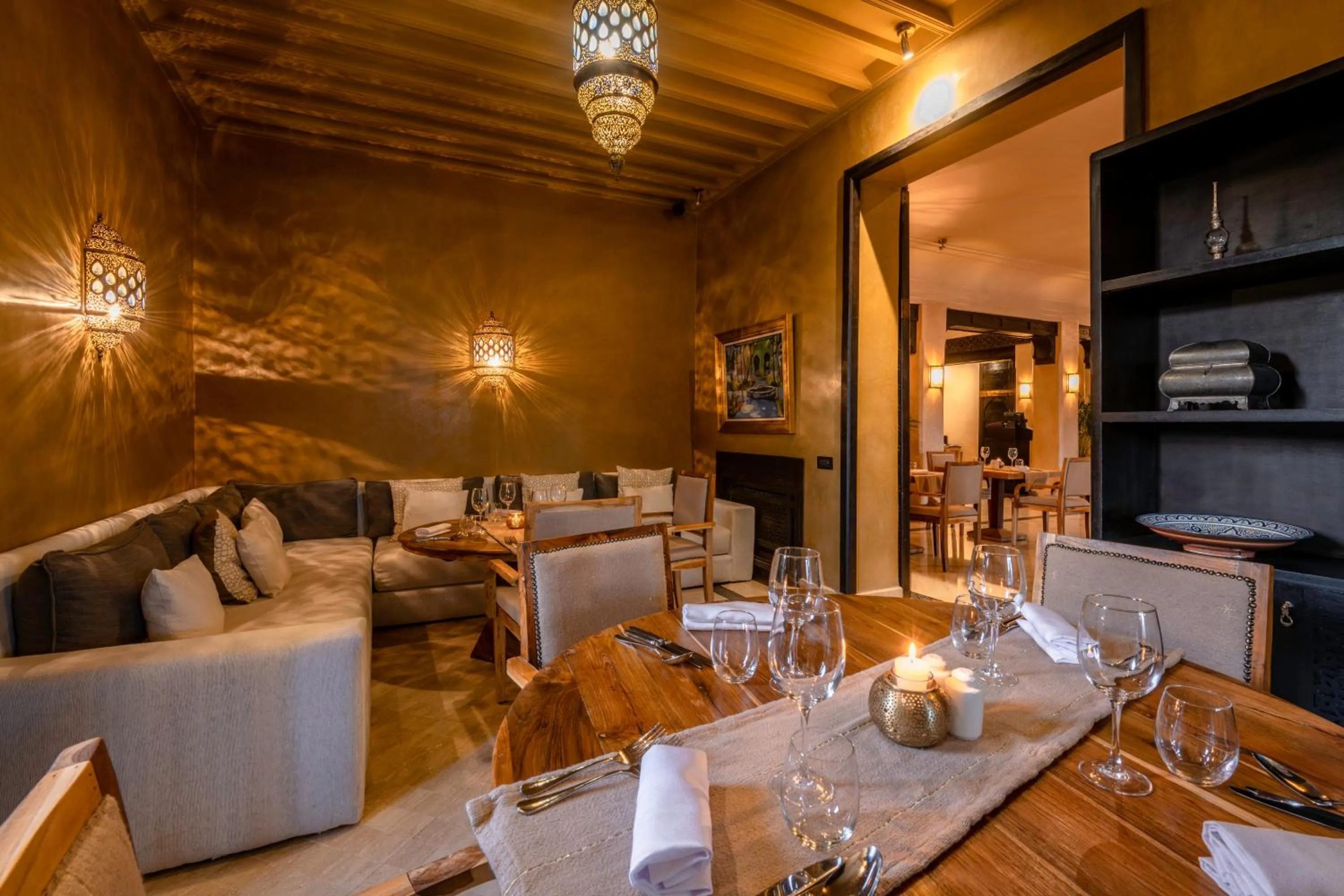 Restaurant/places to eat in Widiane Resort