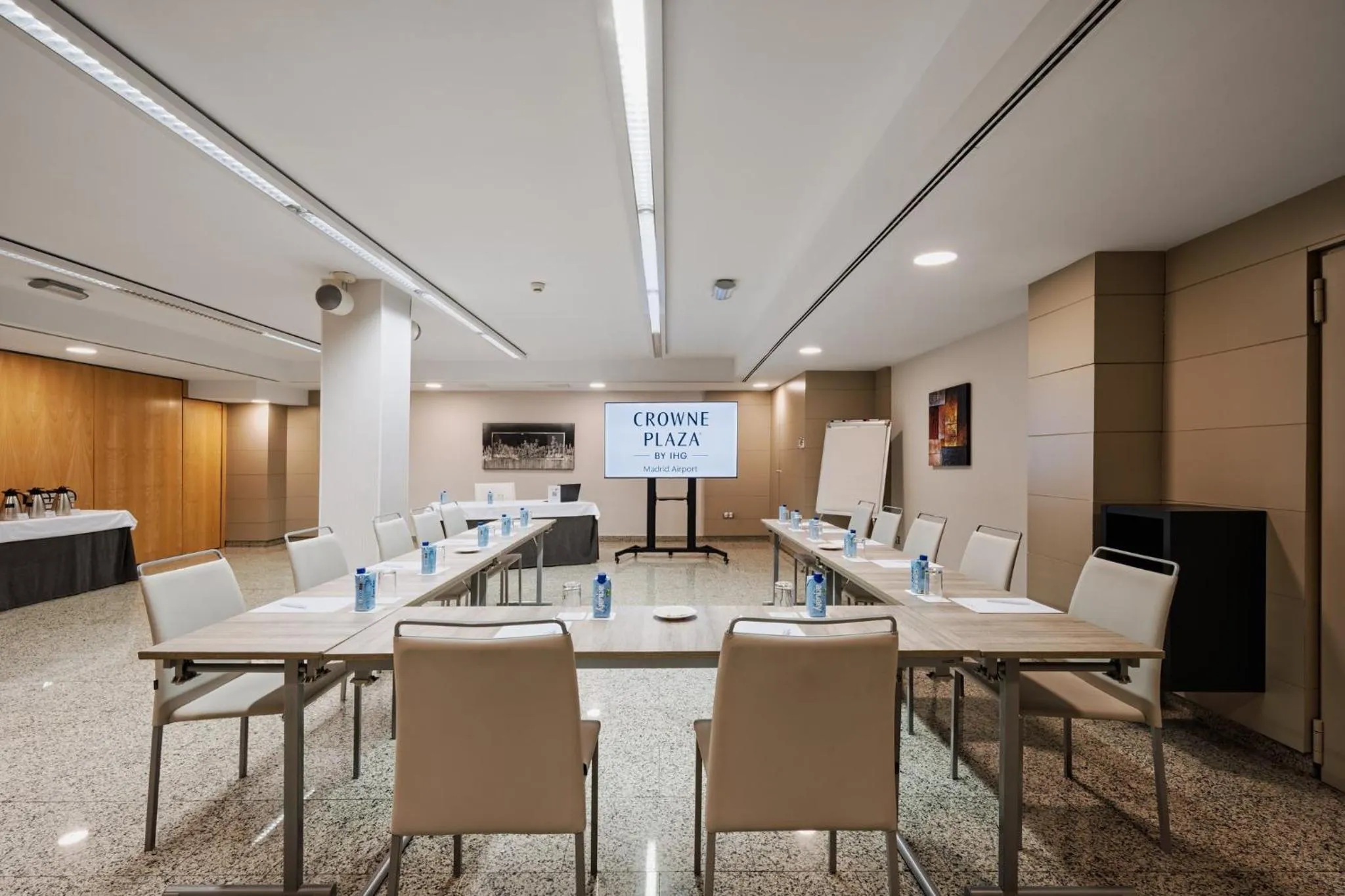 Meeting/conference room in Hotel Crowne Plaza Madrid Airport