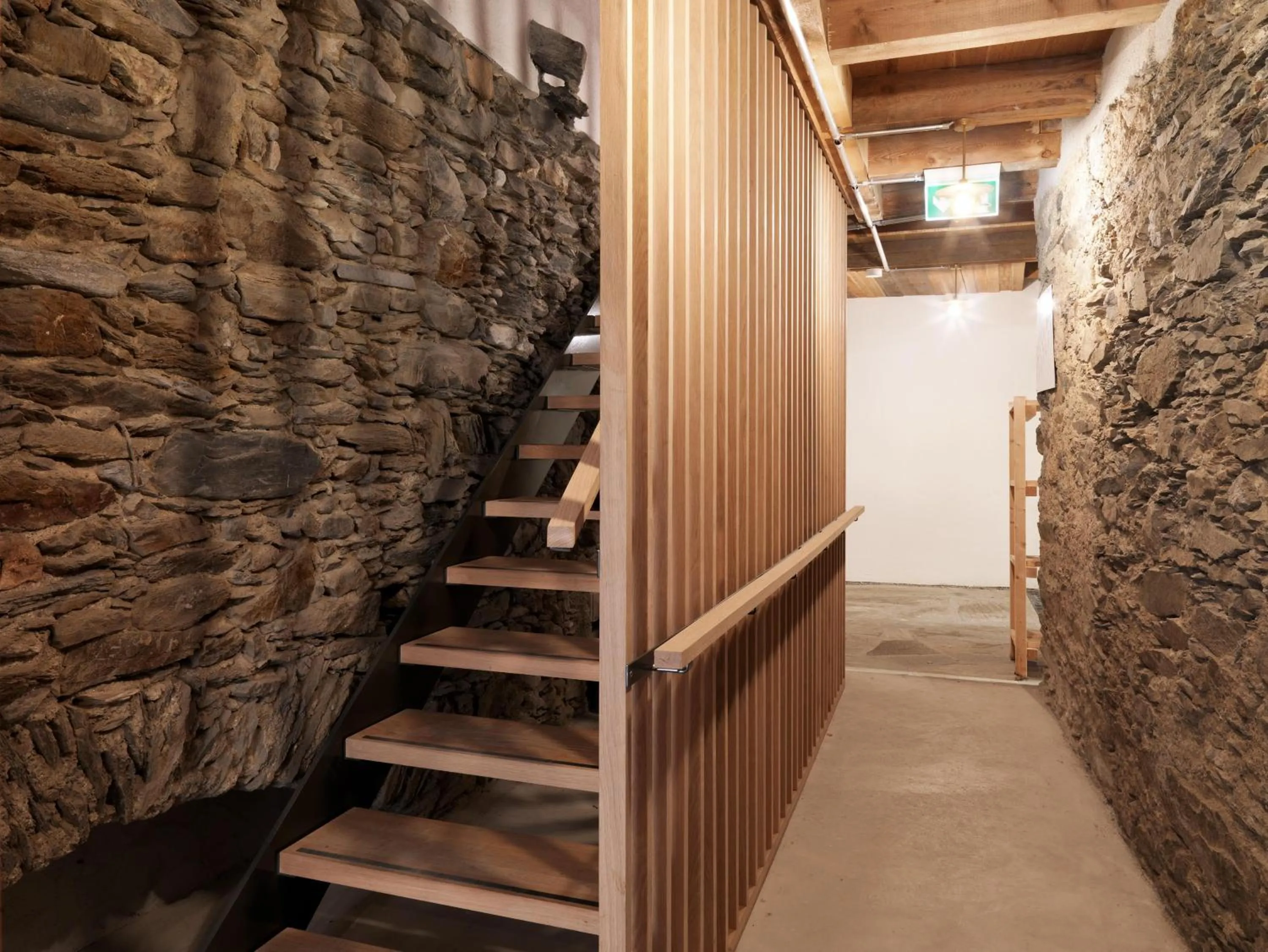 Property building in Jugendherberge Trin