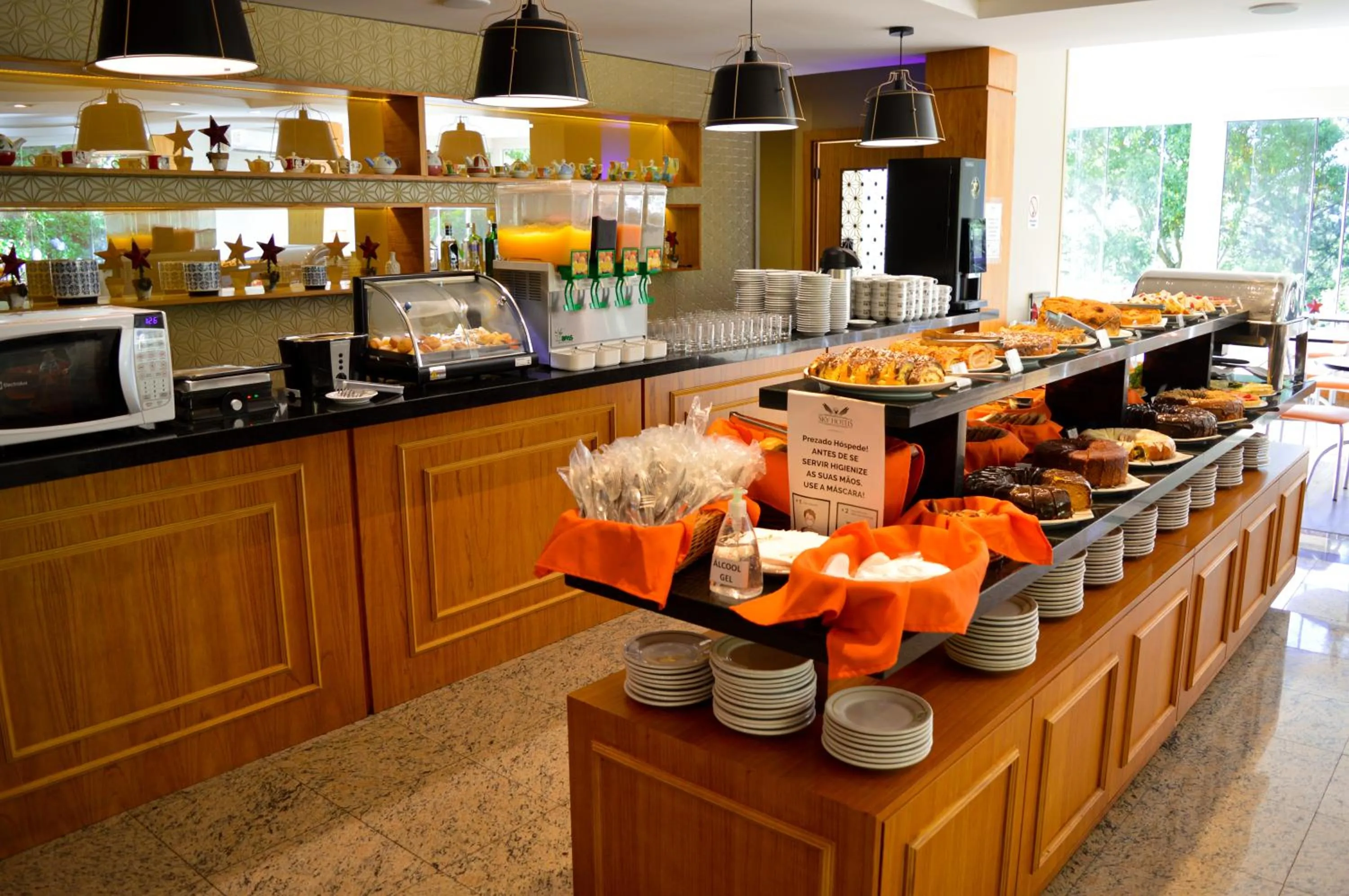 Continental breakfast in Sky Valle Hotel