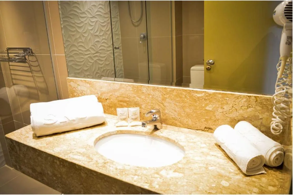 Bathroom in Sky Valle Hotel