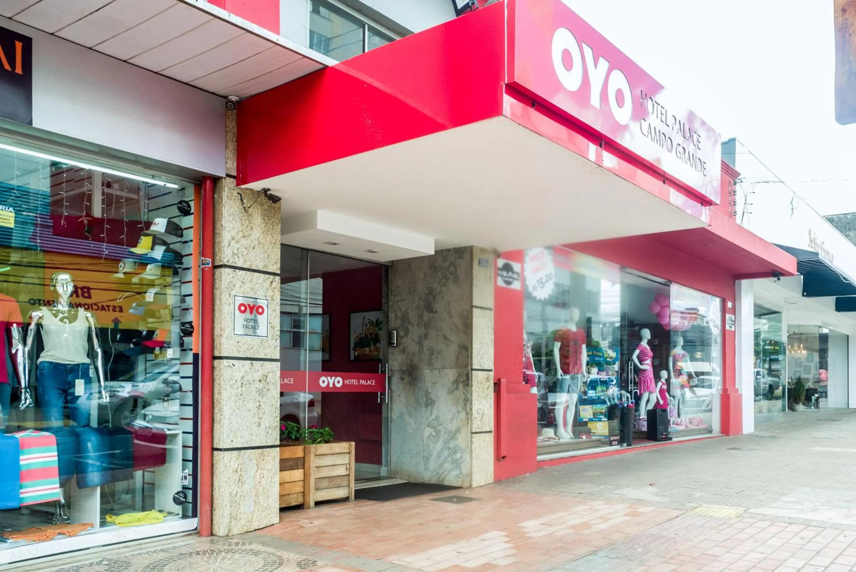 Facade/entrance in Palace Hotel Campo Grande