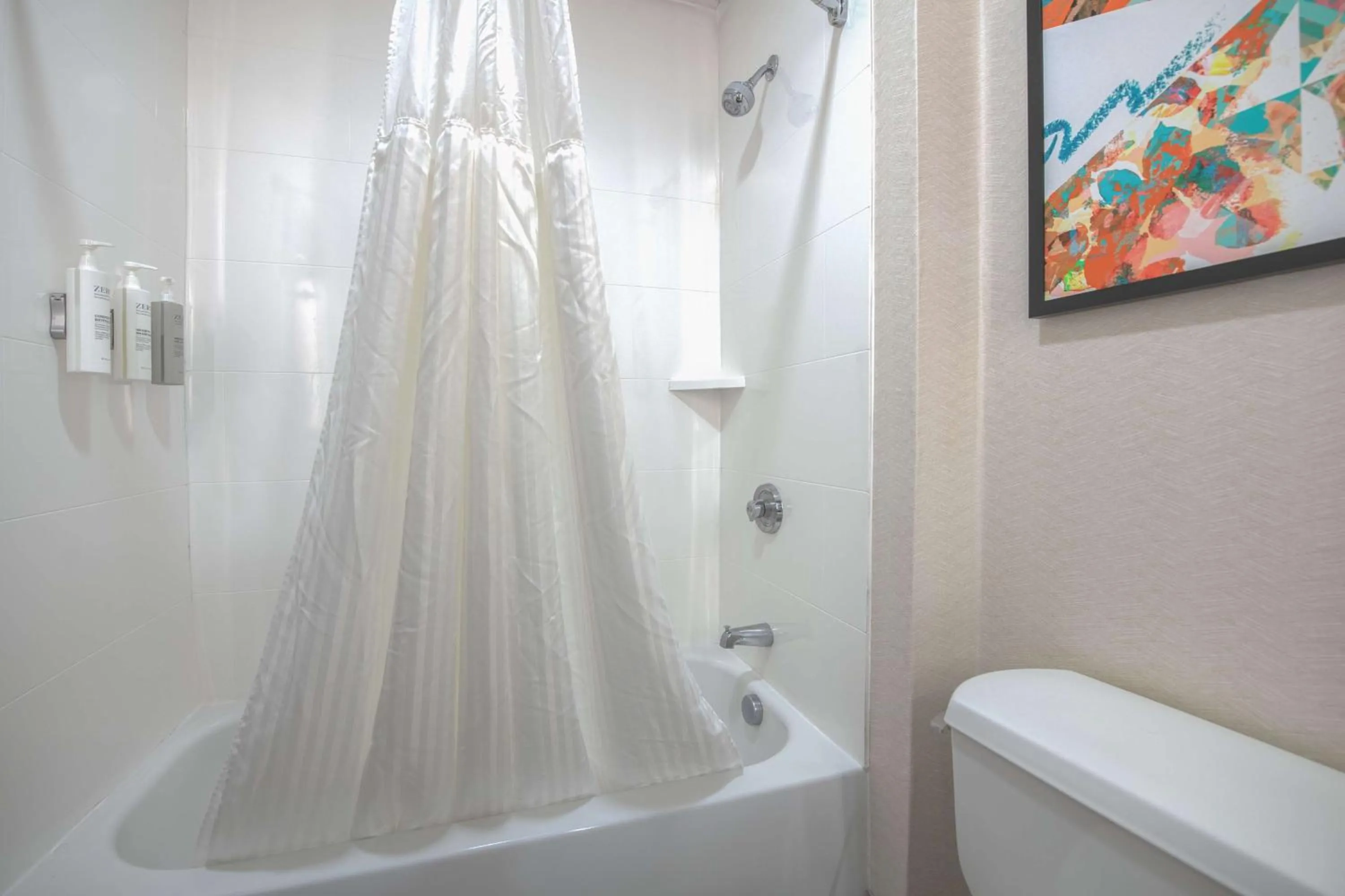 Bathroom in Hilton Garden Inn Newport News