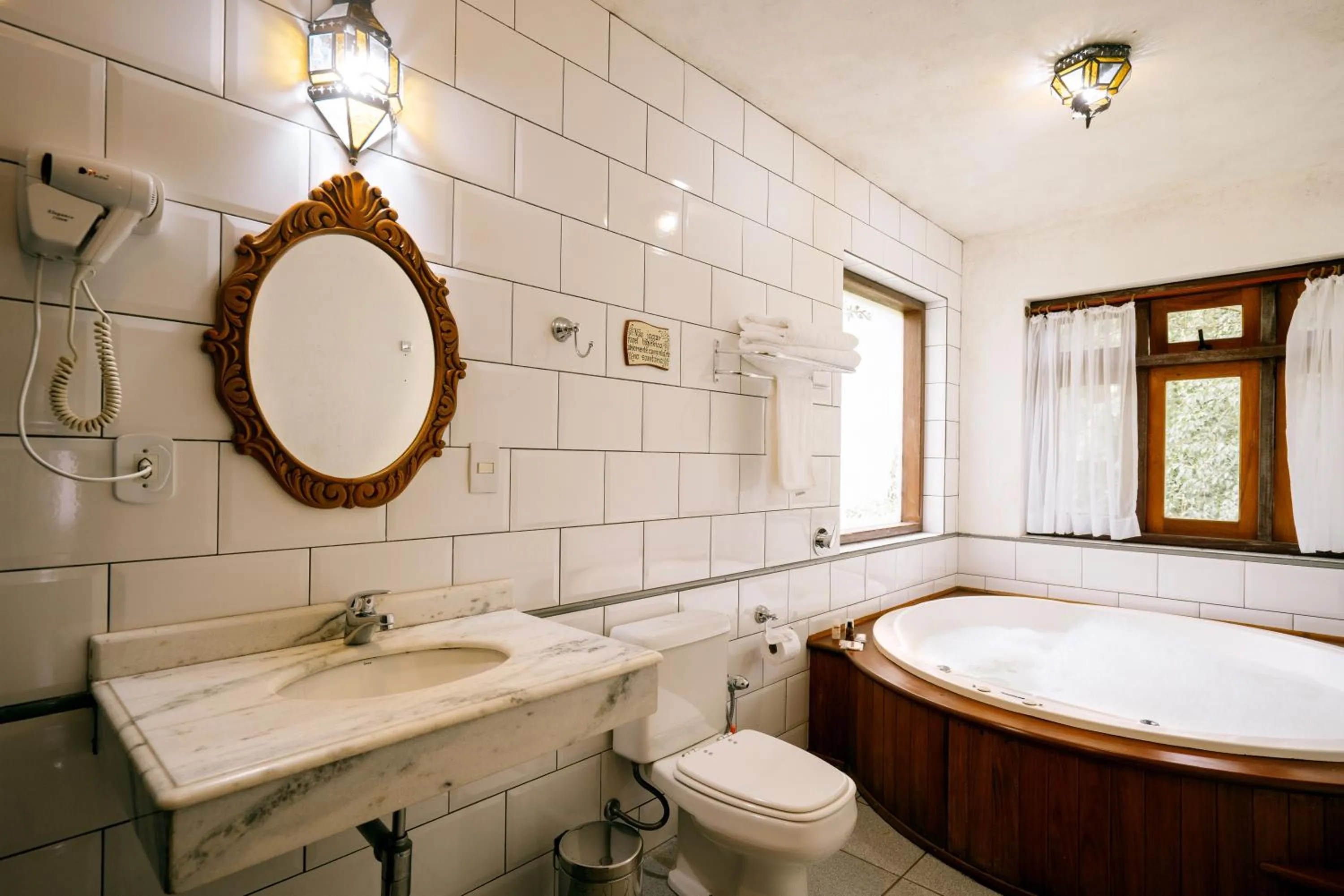 Massage in Pousada Amanita Monte Verde