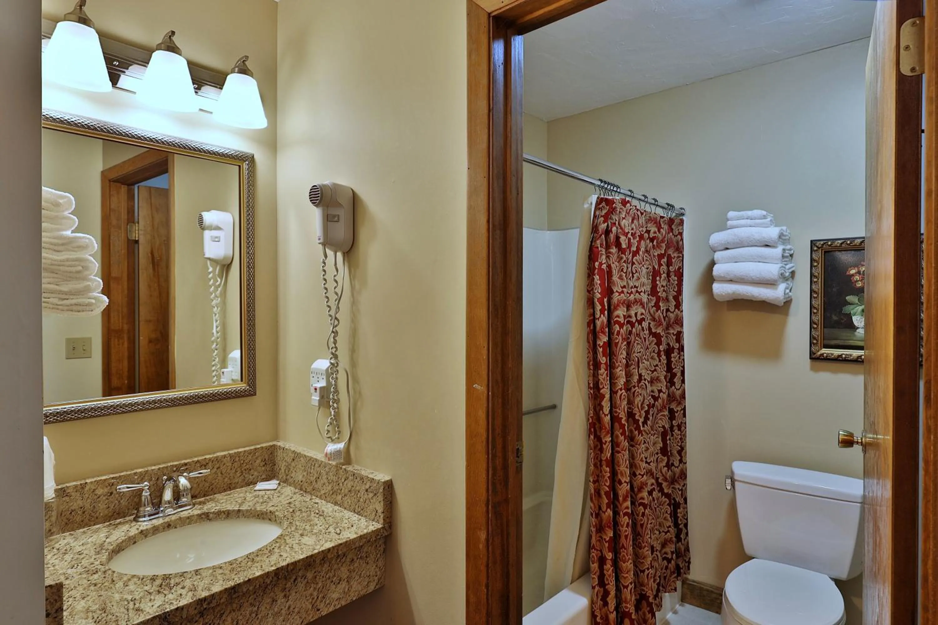 Property building in Greenbrier Inn Killington