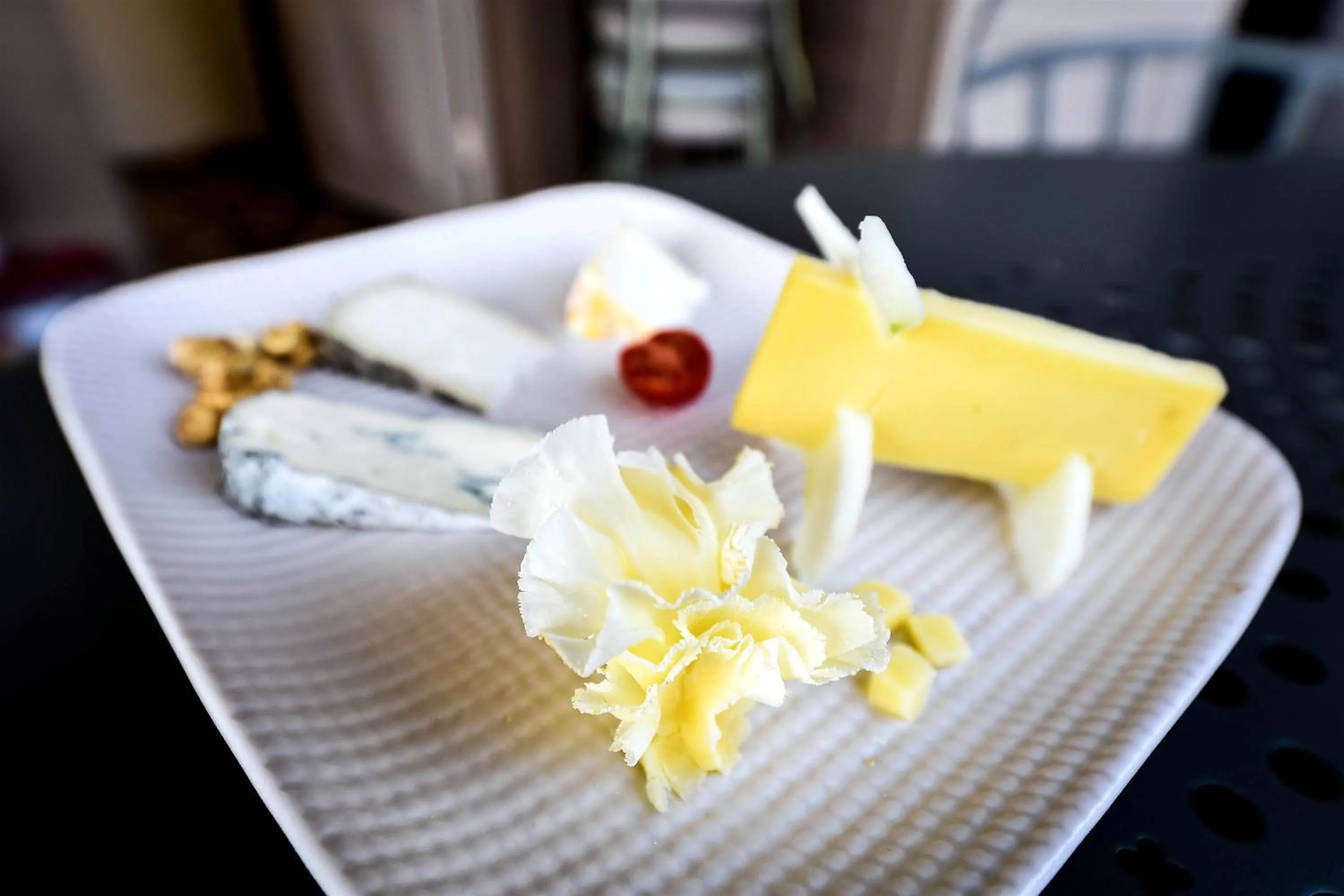 Food and drinks in Le Domaine de Dony