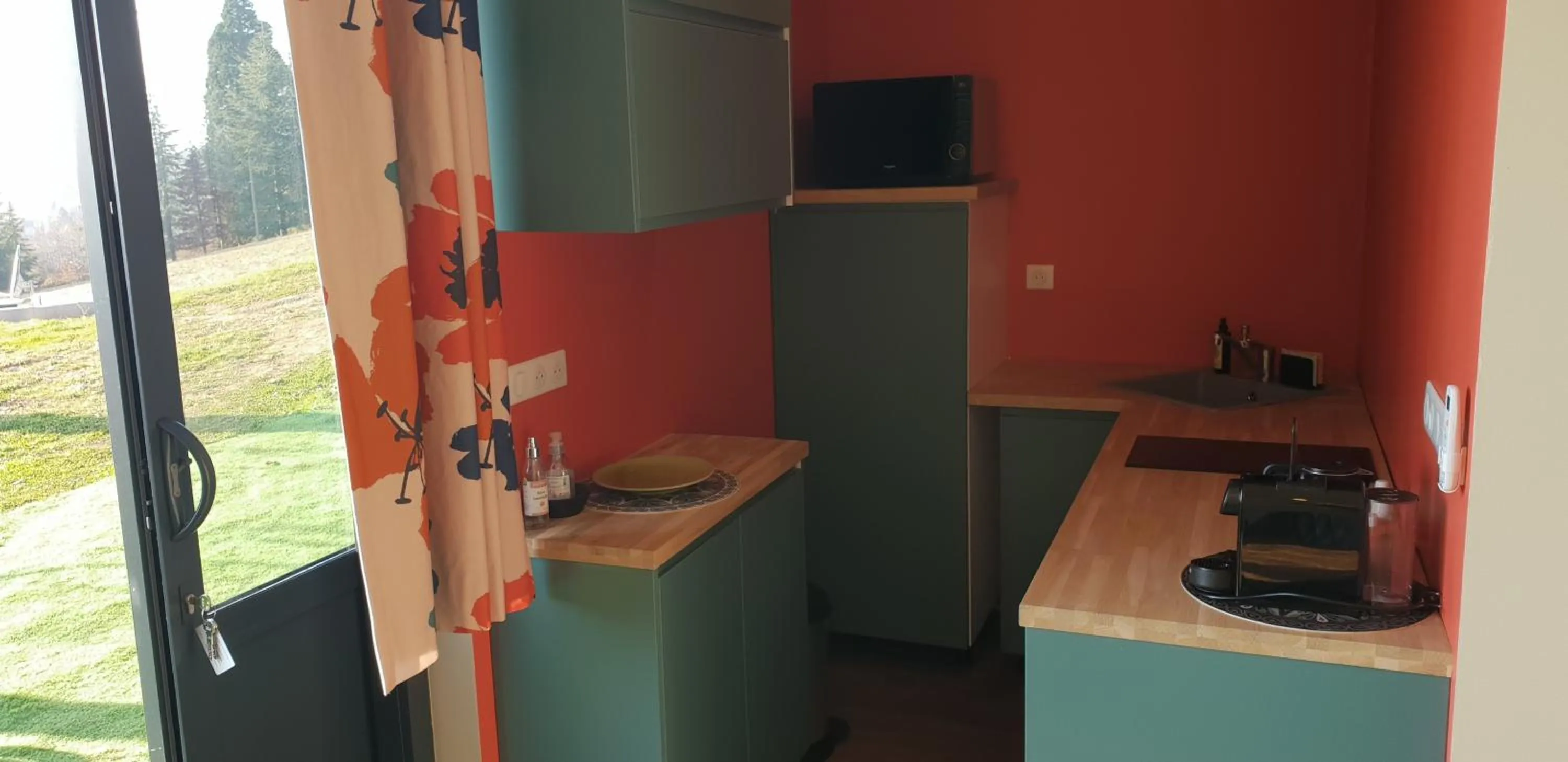 Kitchen or kitchenette in Le Domaine de Dony