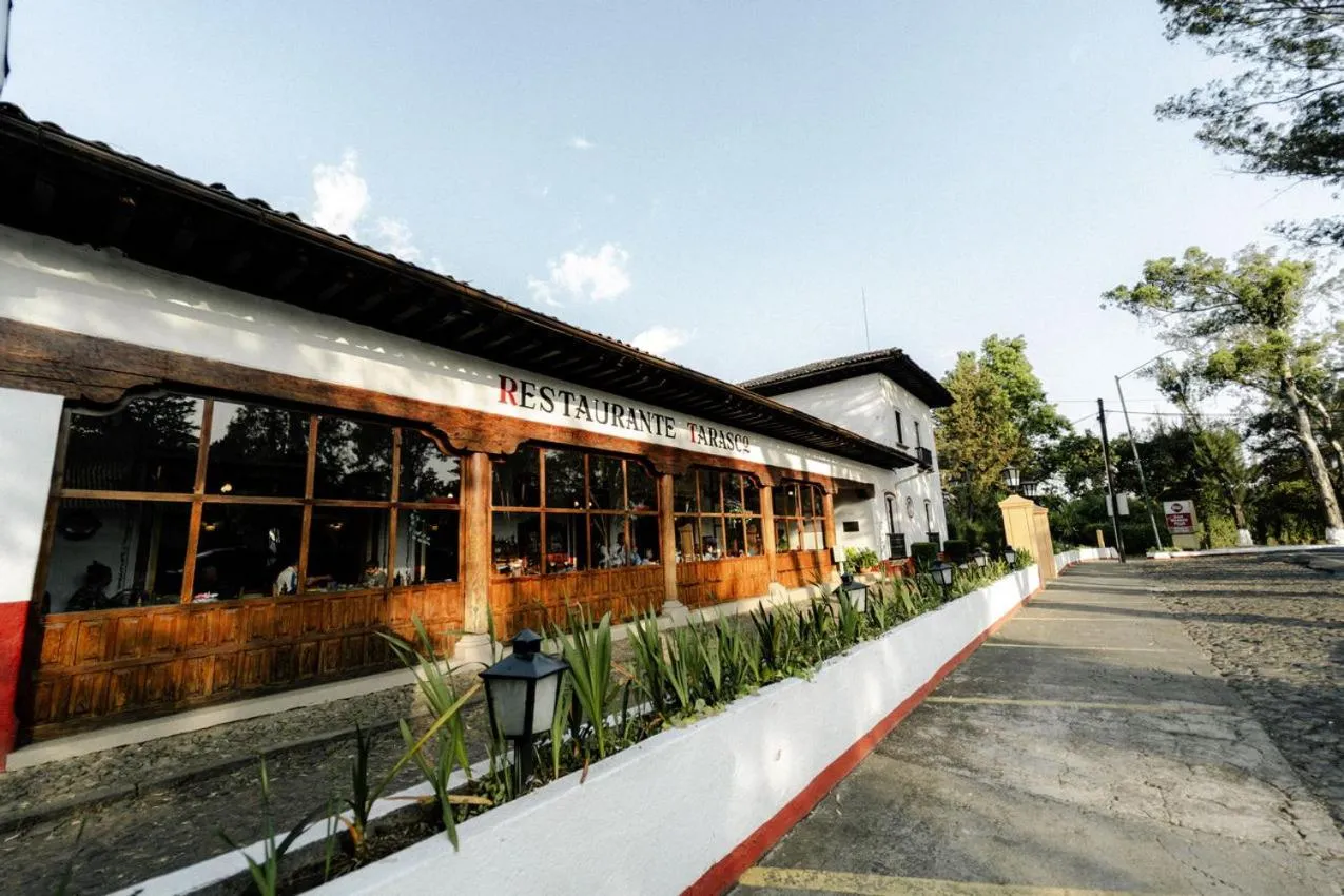 Property building in Best Western Plus Posada de Don Vasco