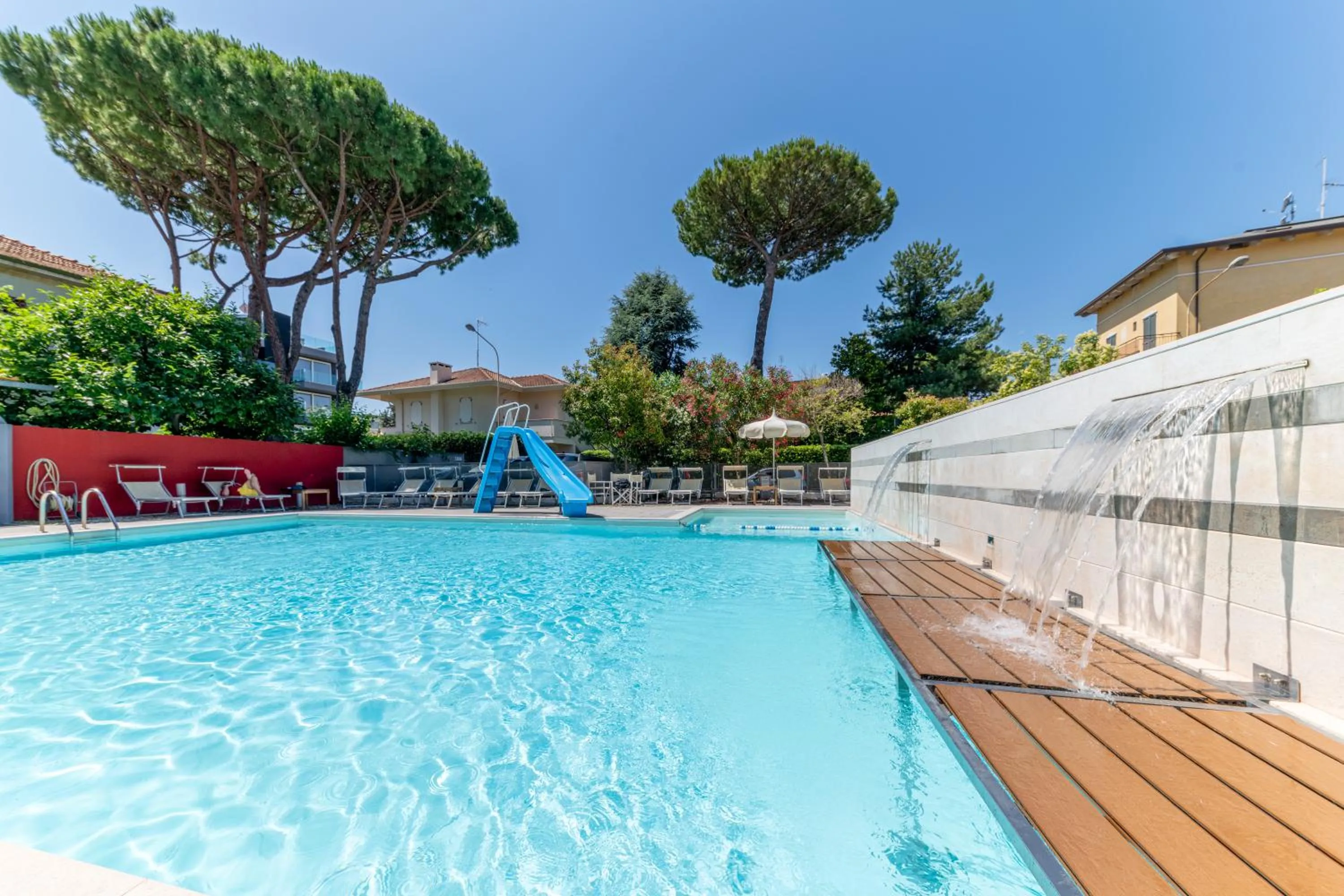 Swimming pool in Residence Altomare