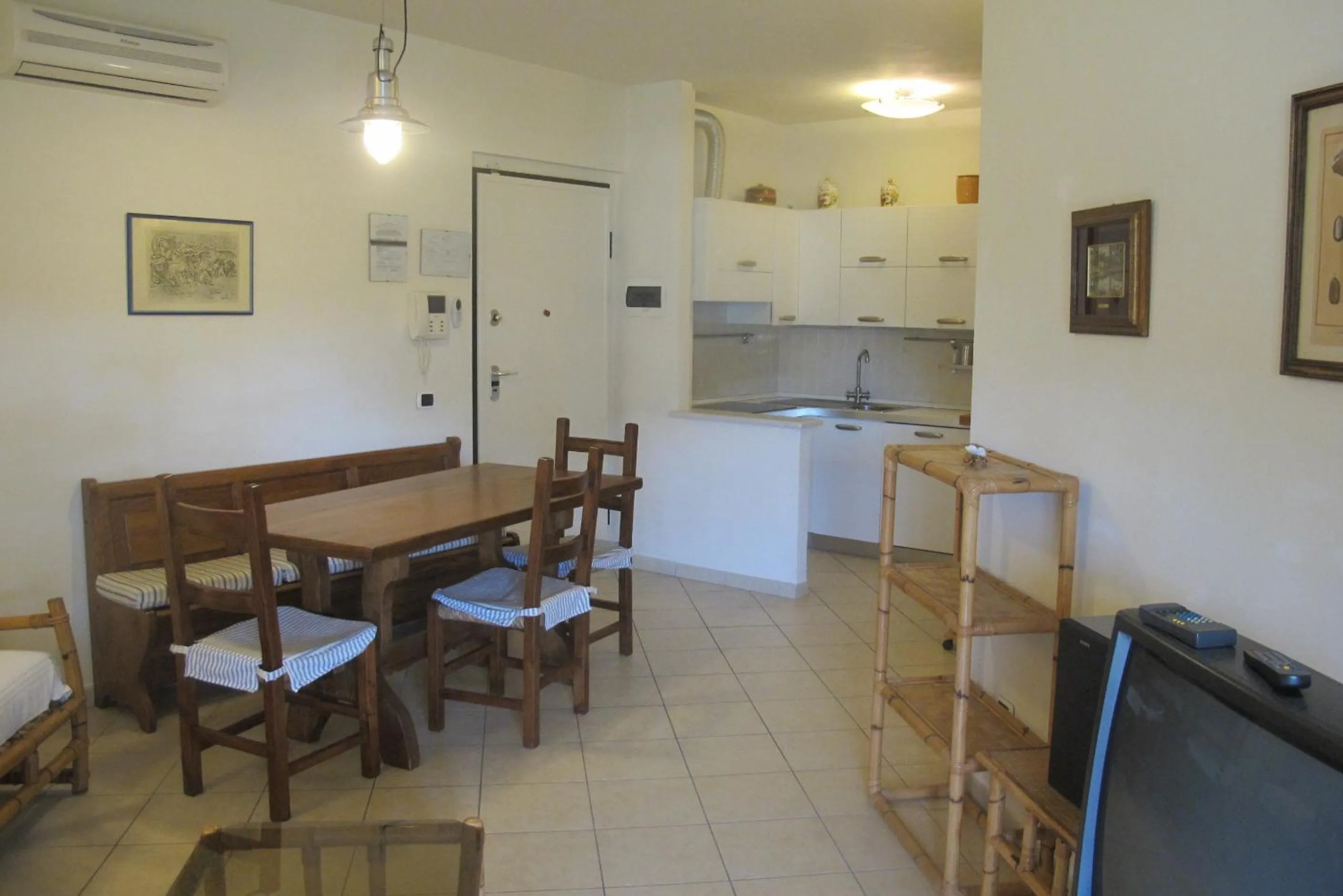 Dining area in Il Palco residence