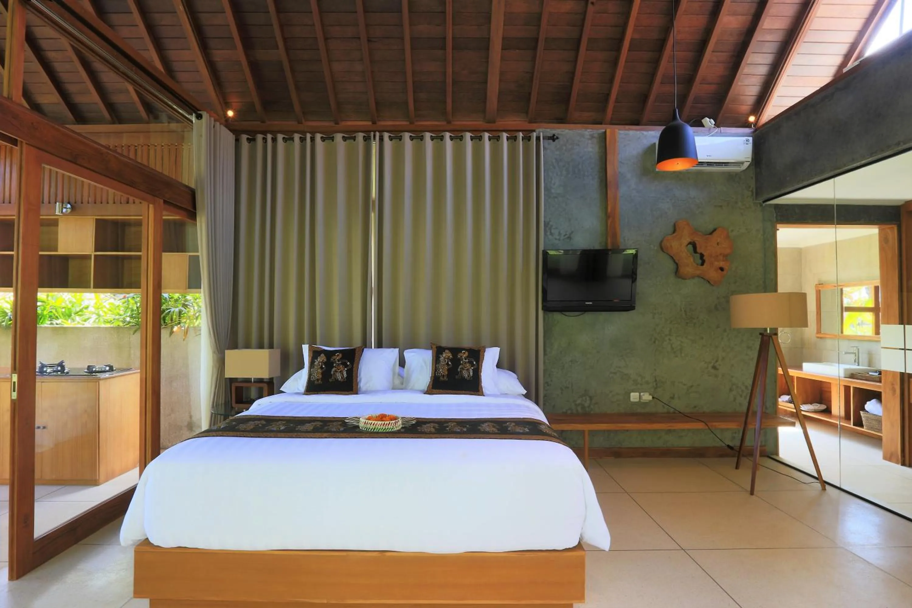 Bed in Ume Sri Villas Ubud