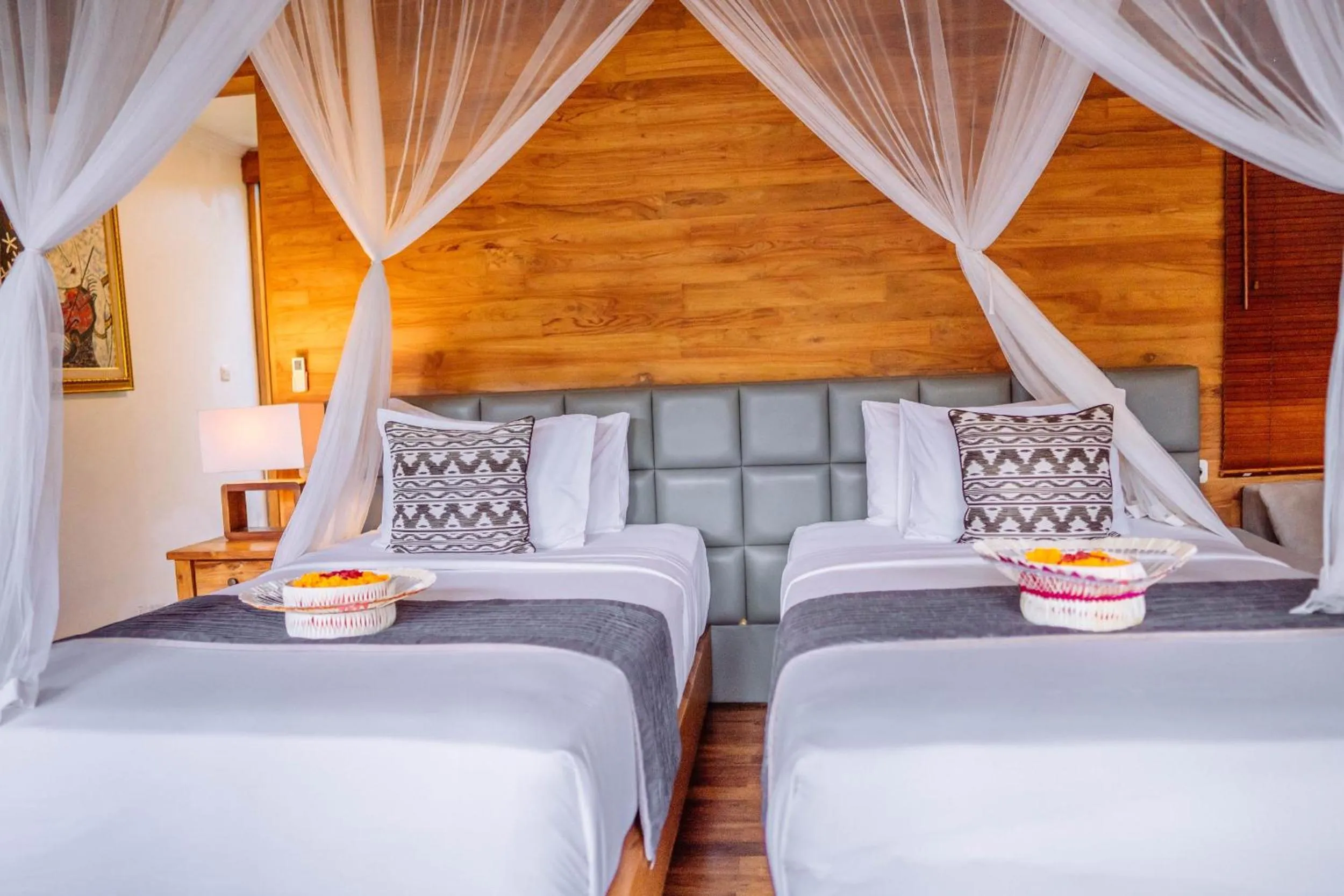Photo of the whole room, Bed in Ume Sri Villas Ubud