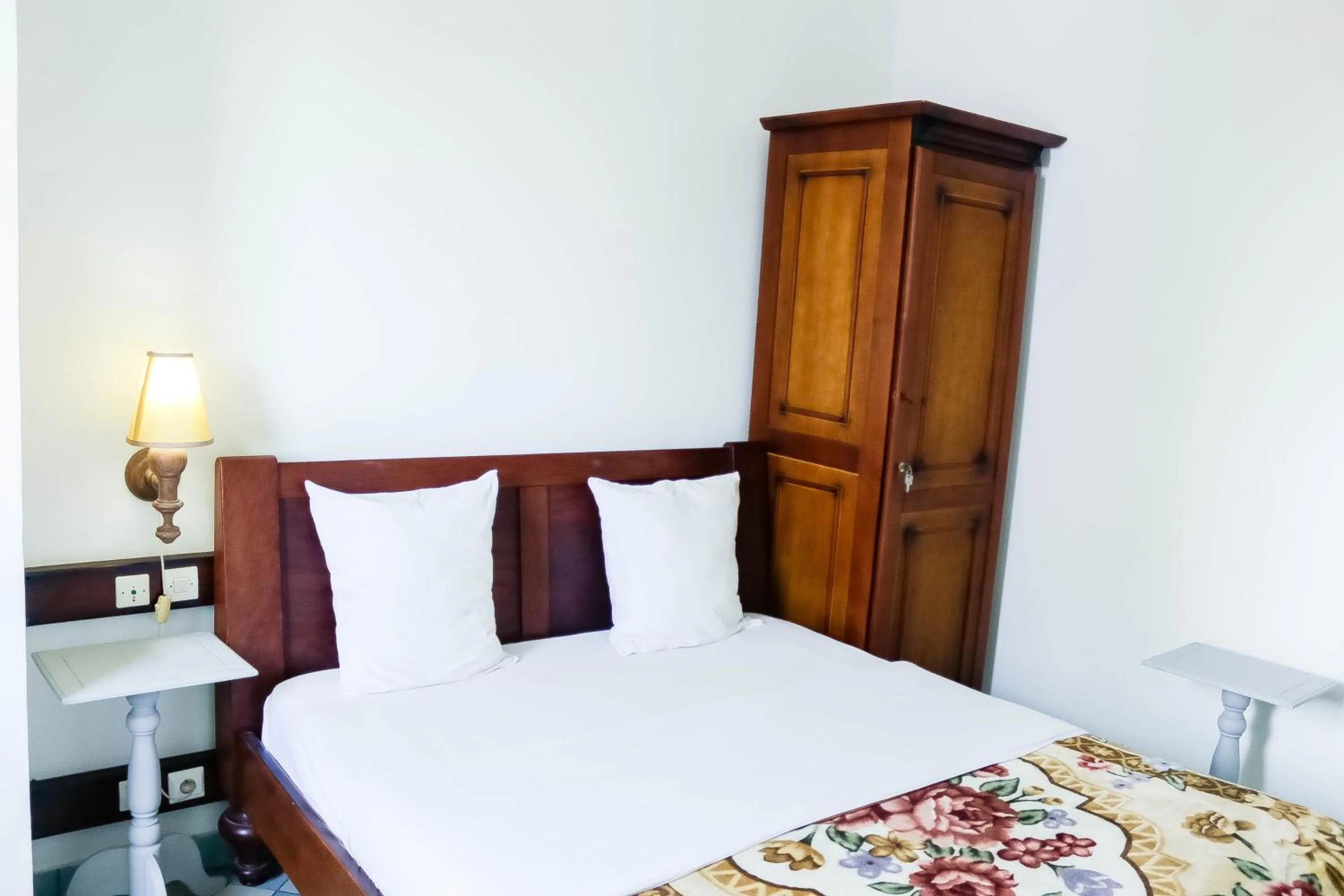 Bed in Tchero Appartement 1