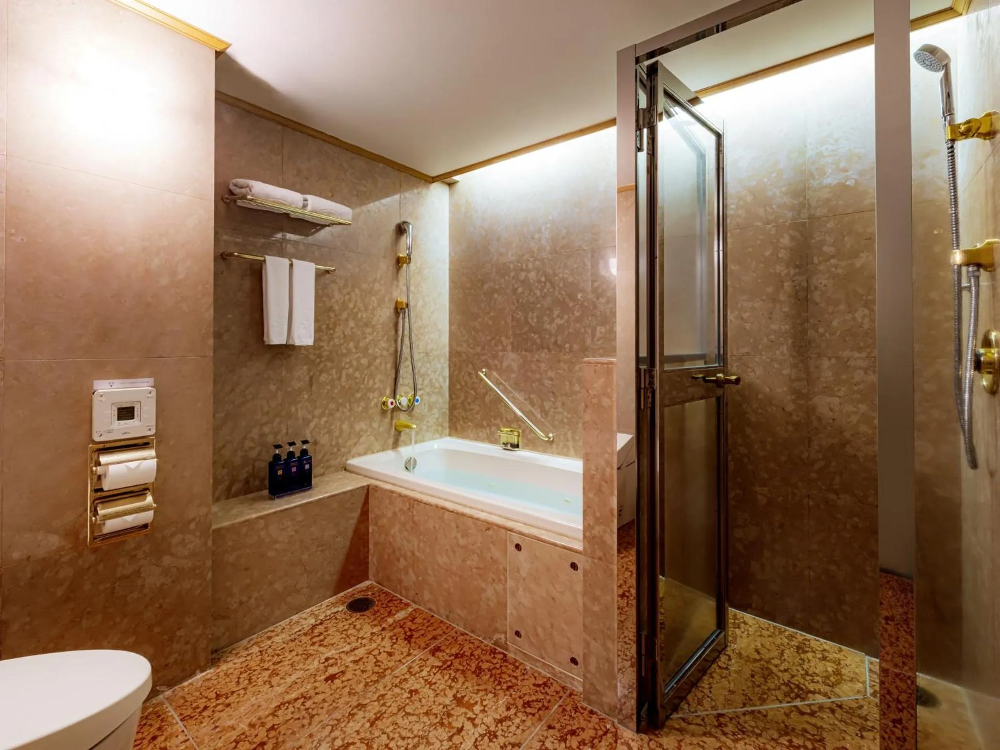 Shower in Sapporo View Hotel Odori Park