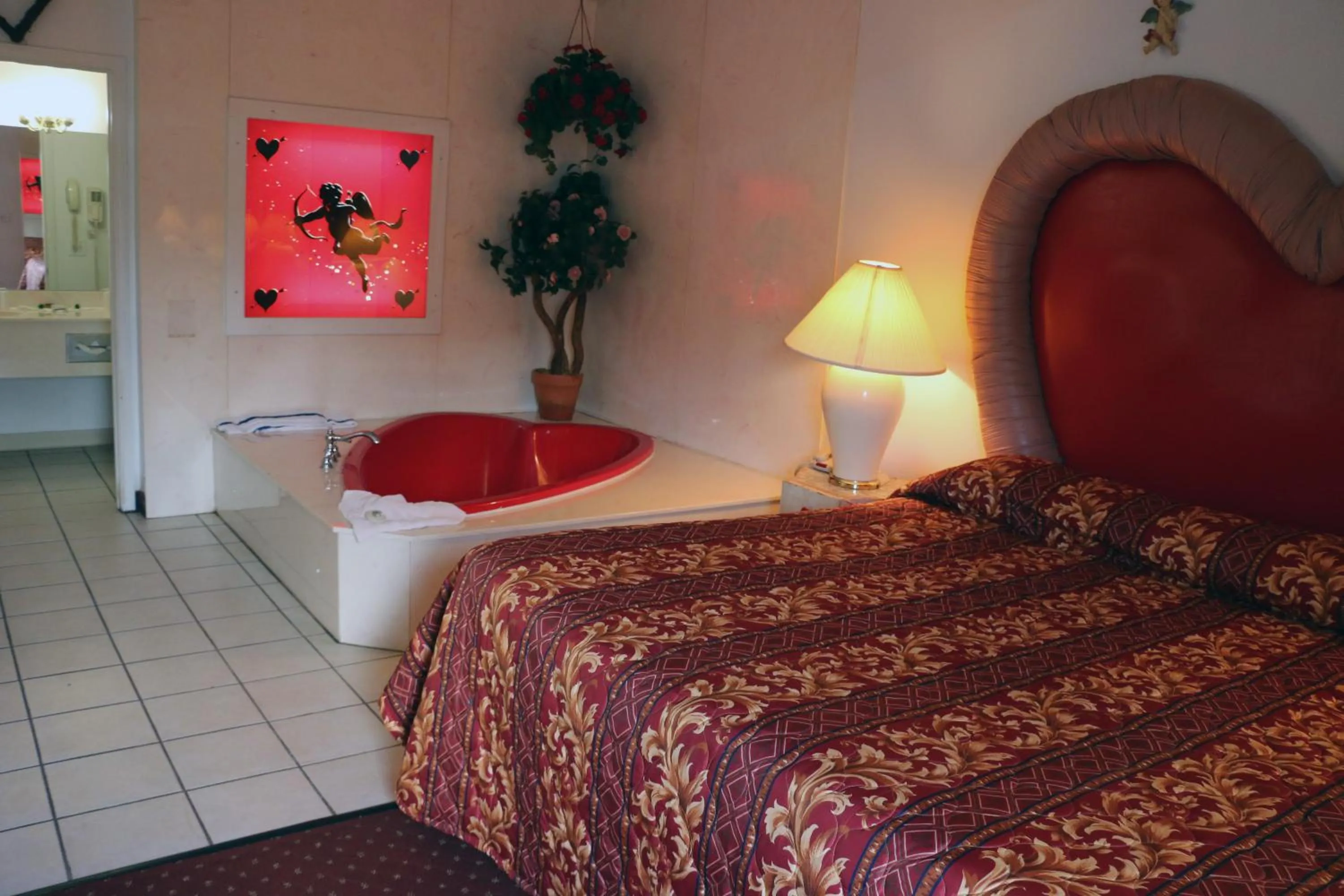 Bedroom in Bed Ford Inn