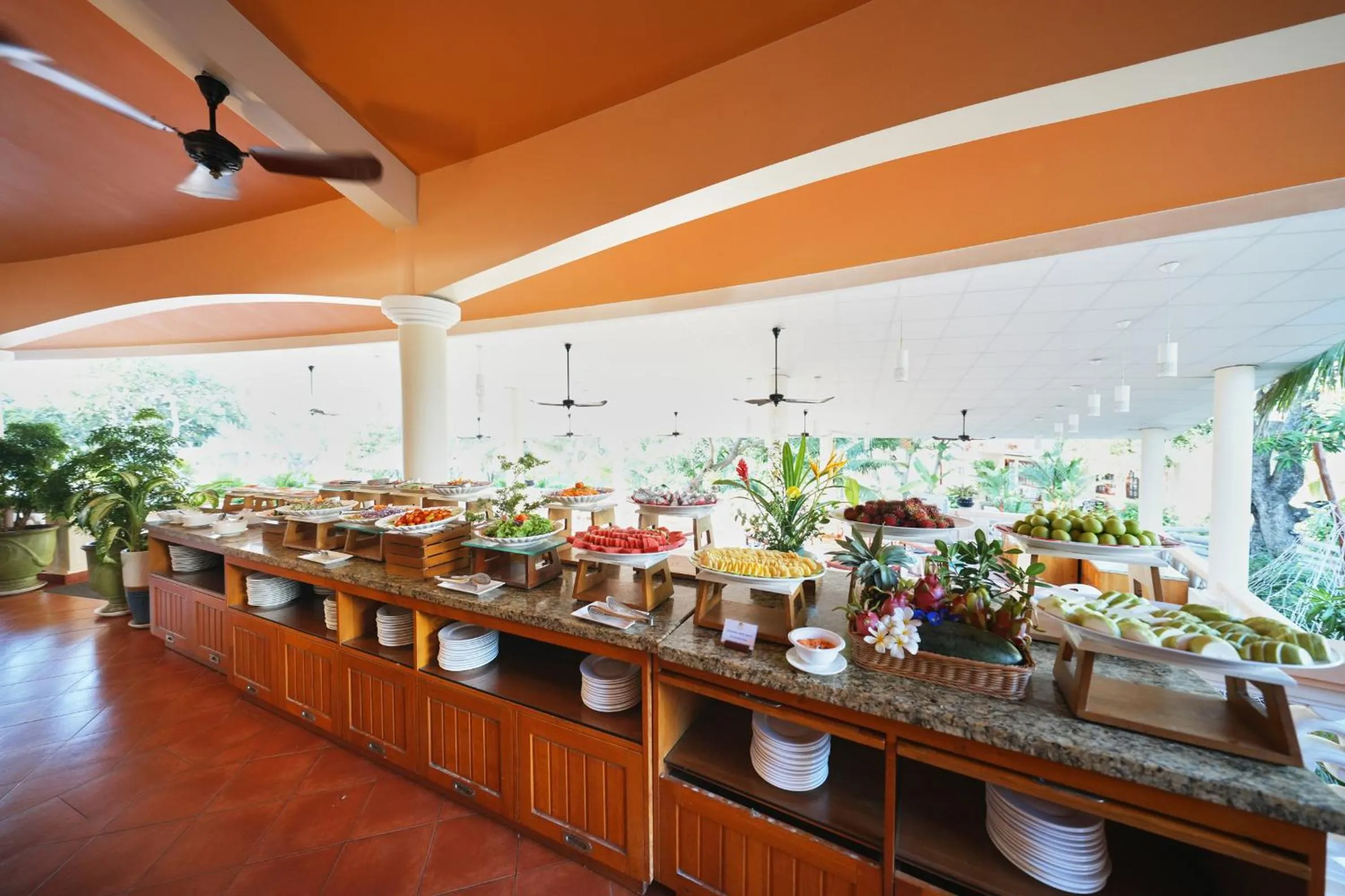 Restaurant/places to eat in Phu Hai Beach Resort & Spa Phan Thiet