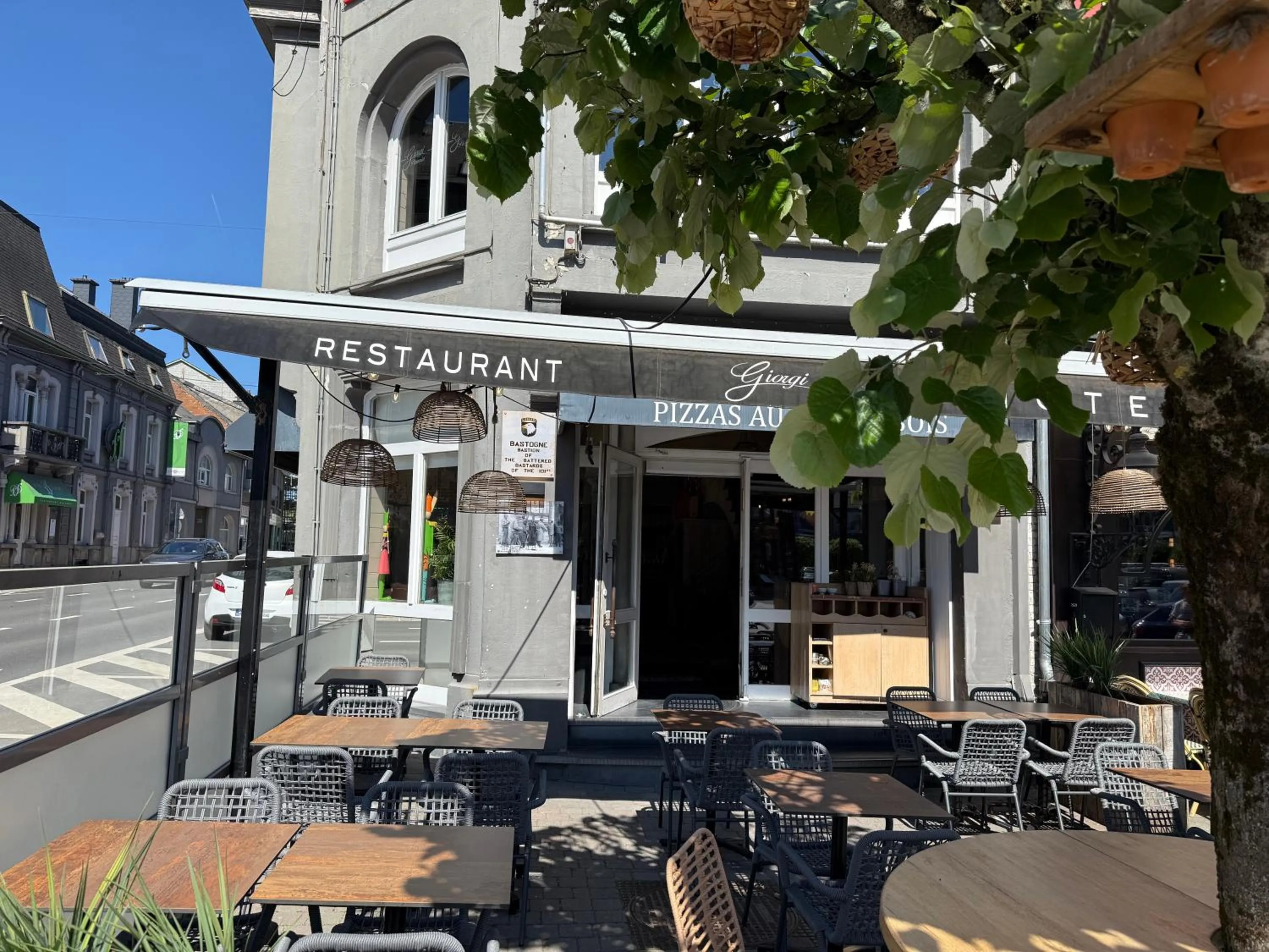 Hotel Giorgi et logements insolites-jacuzzi privé