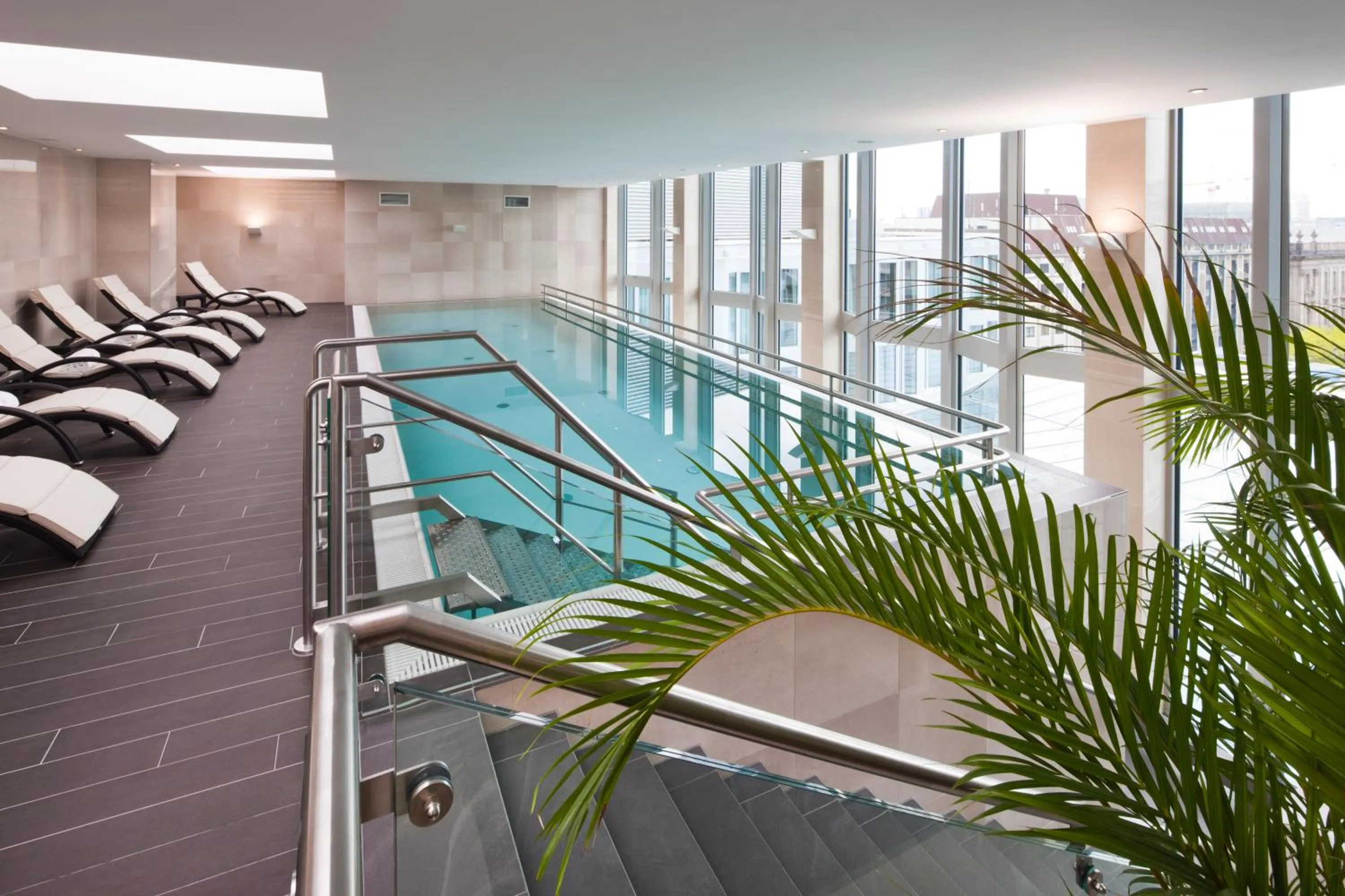 Swimming pool in Eurostars Berlin