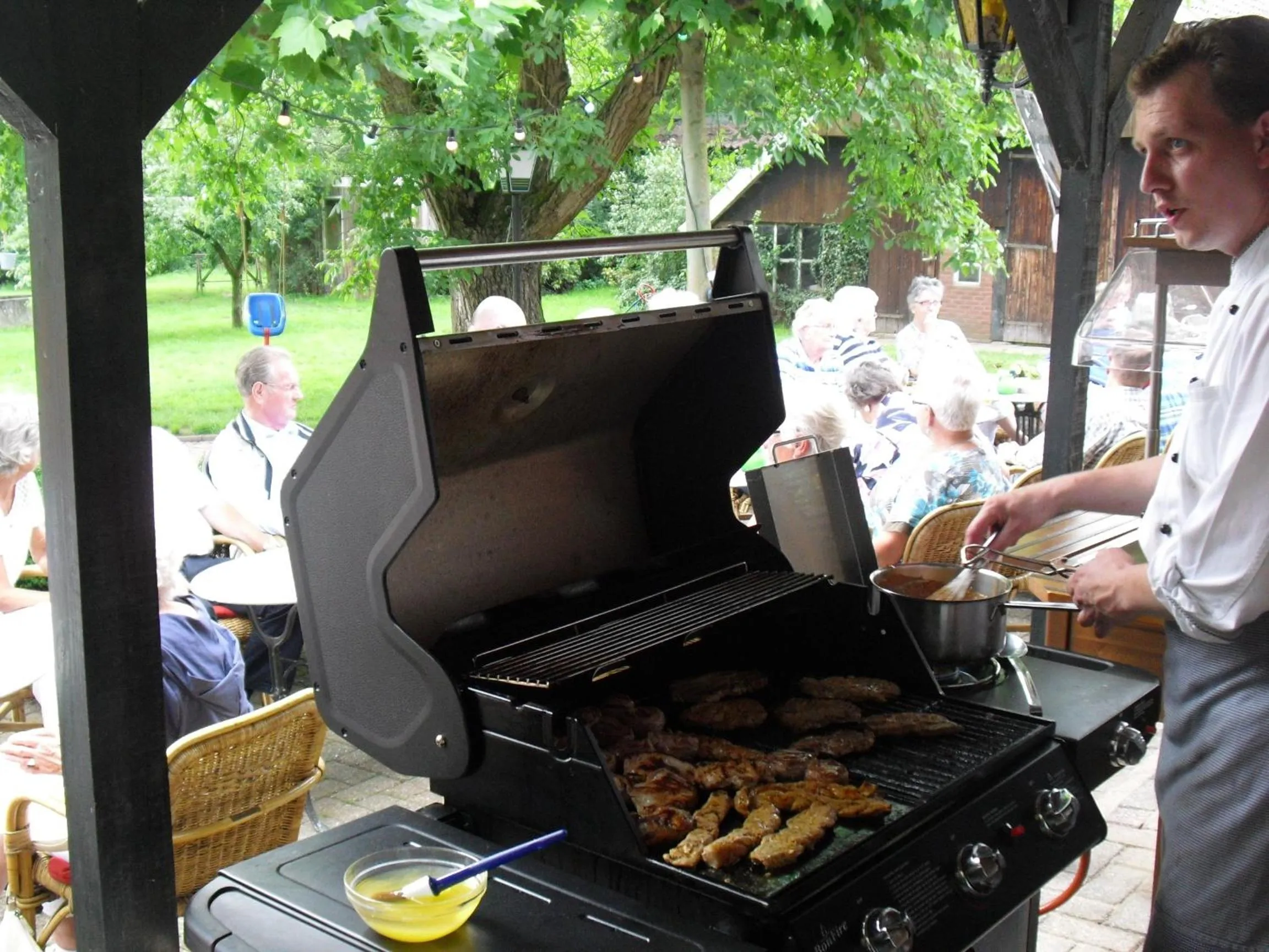 Restaurant/places to eat in Hotel de Lindeboom