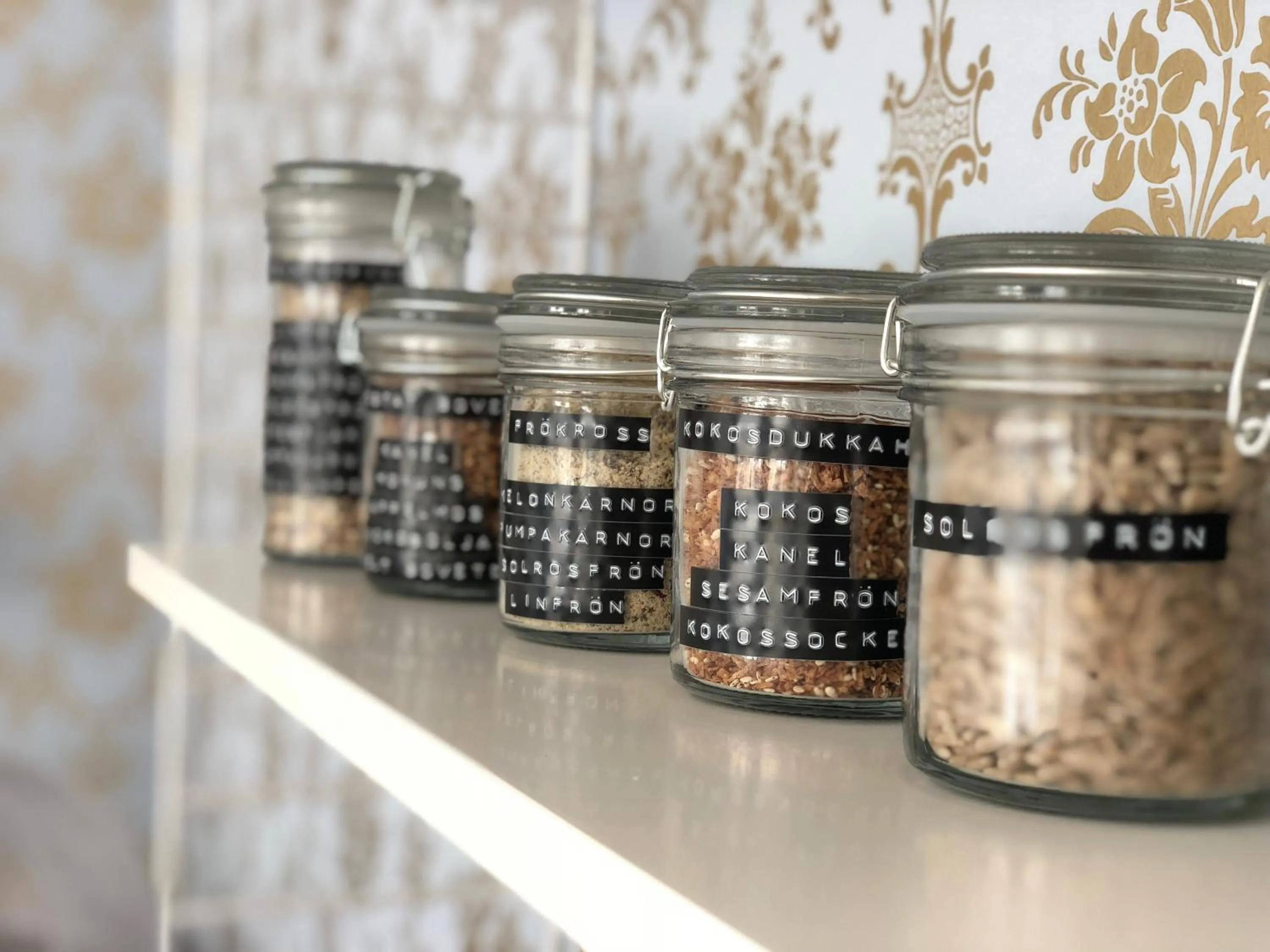 Restaurant/places to eat in Annas Hotell