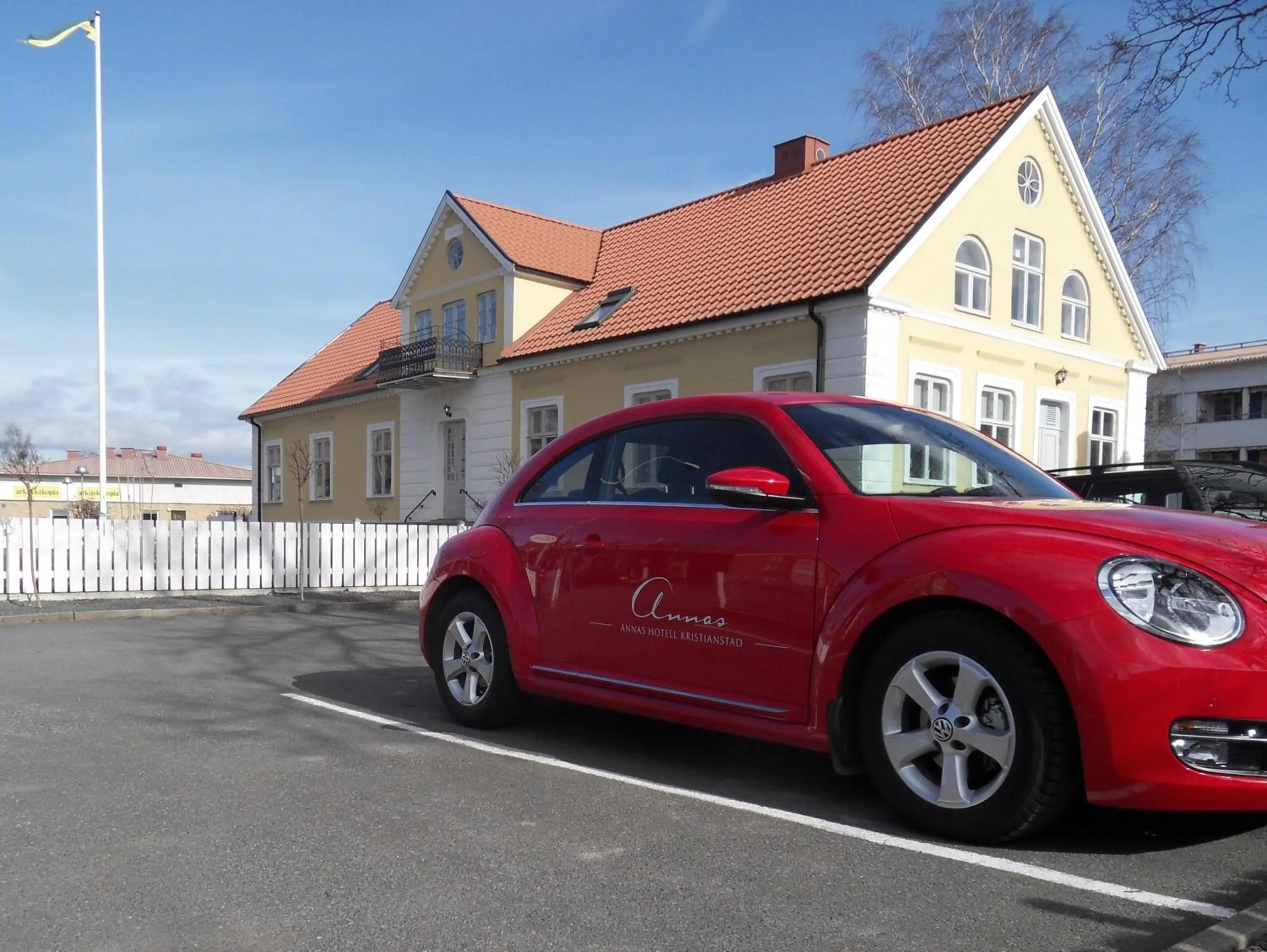 Facade/entrance in Annas Hotell