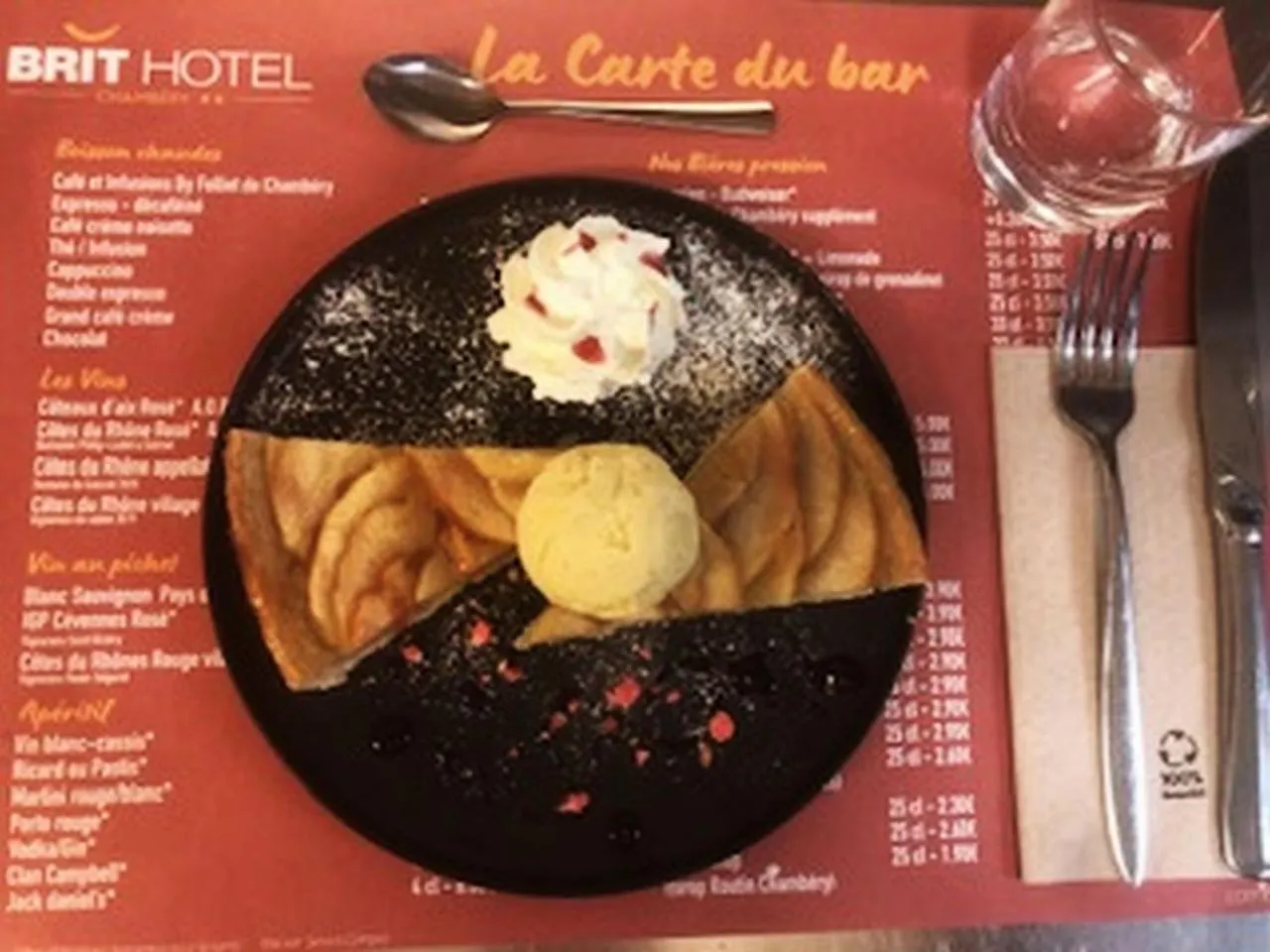 Restaurant/places to eat in Brit Hotel Chambery