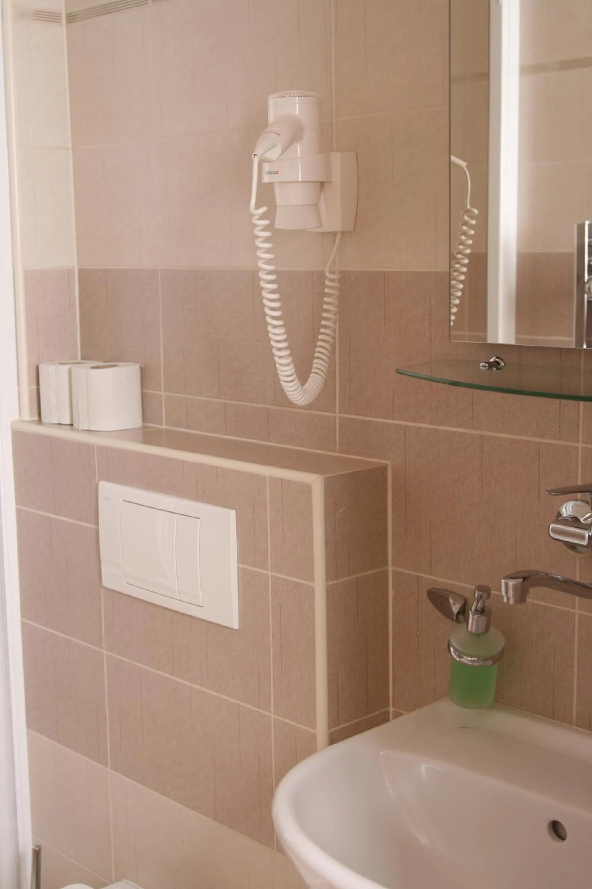 Bathroom in Hotel Klara